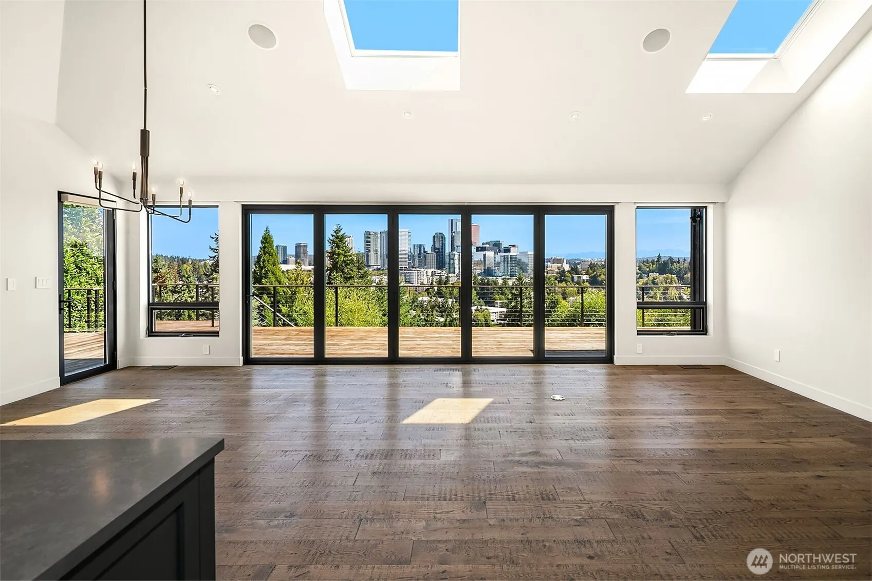 9602 SE 7th Street , Bellevue, WA 98004