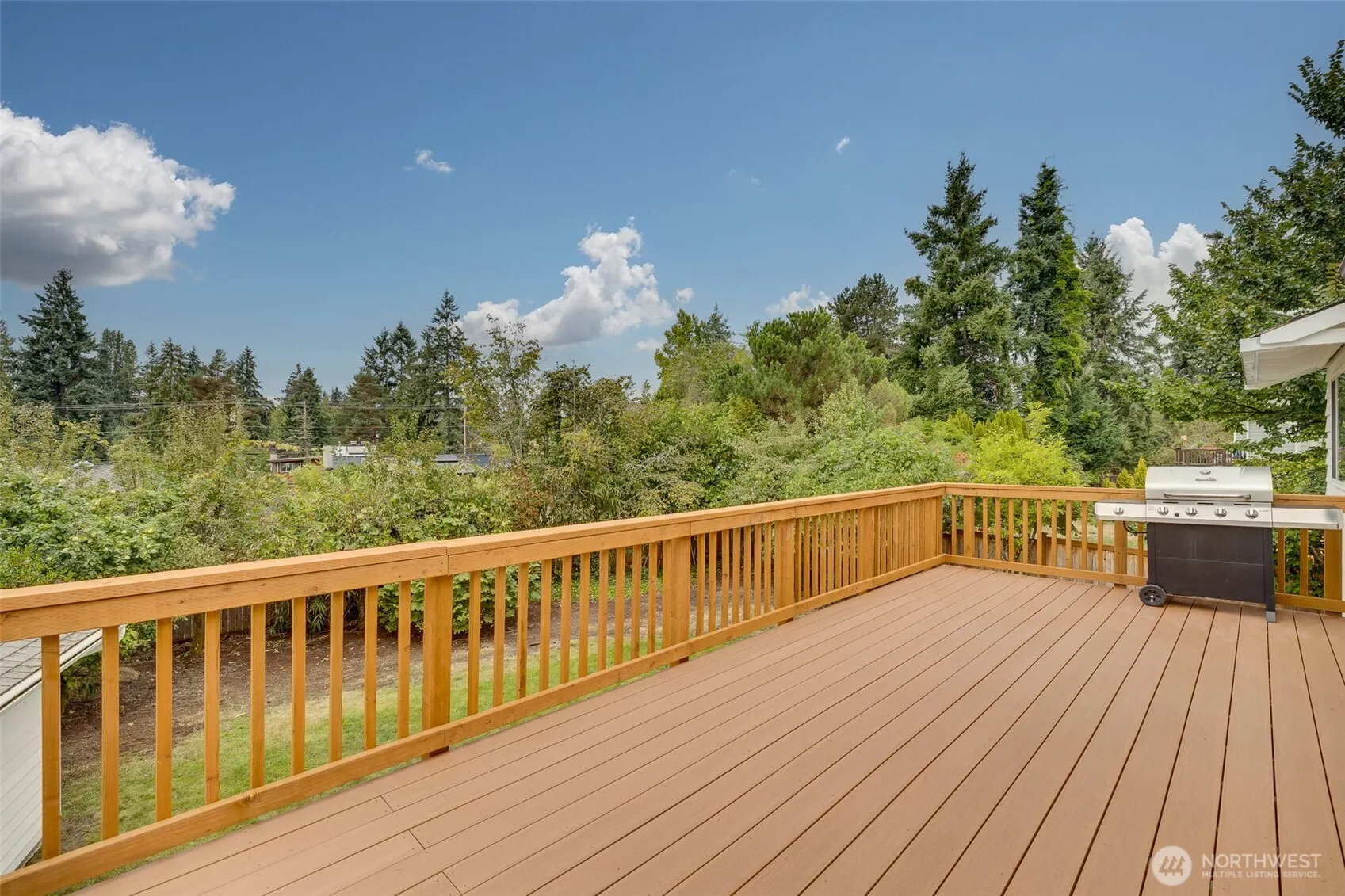 75 157th Avenue SE, Bellevue, WA 98008