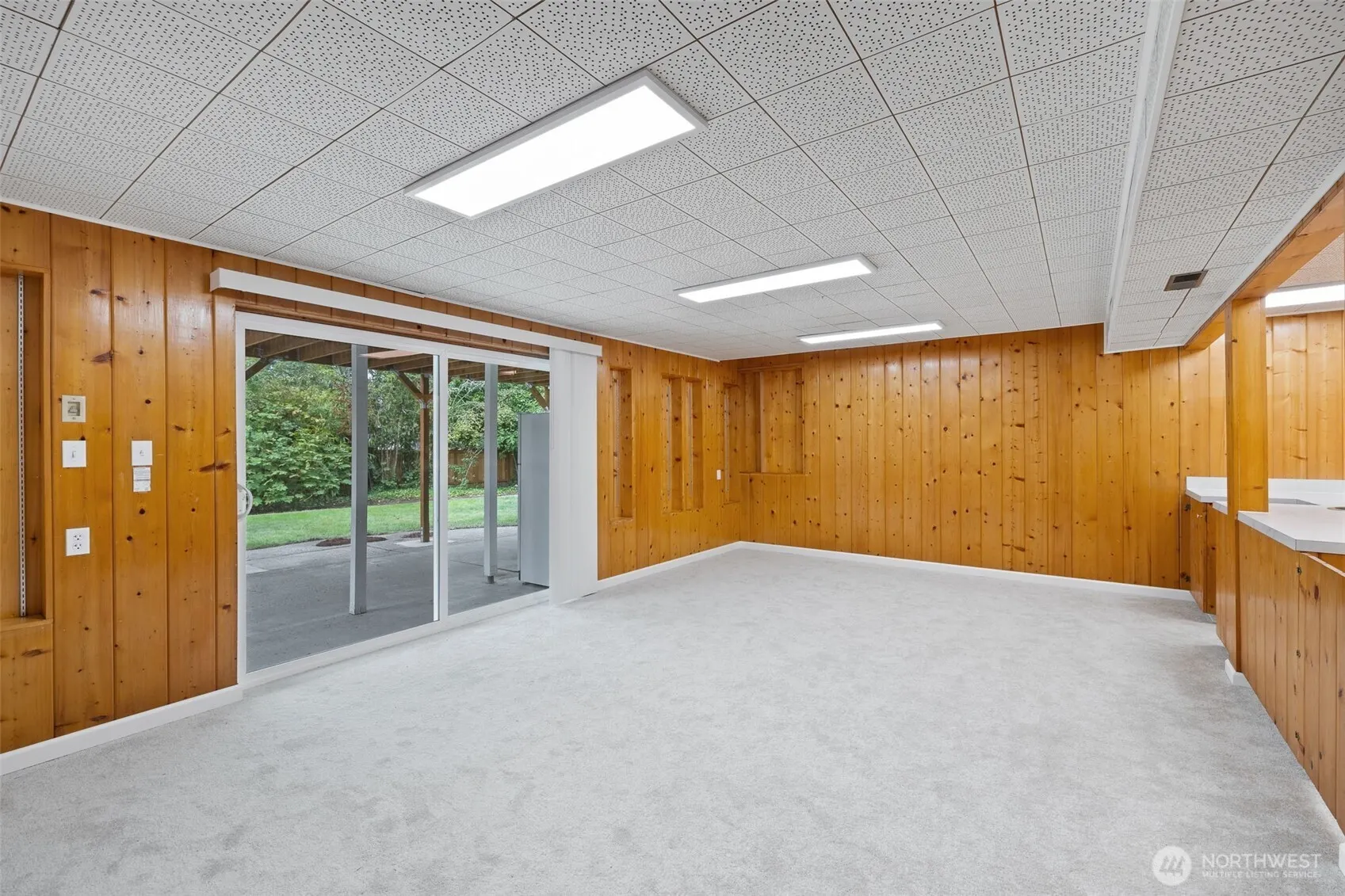 75 157th Avenue SE, Bellevue, WA 98008