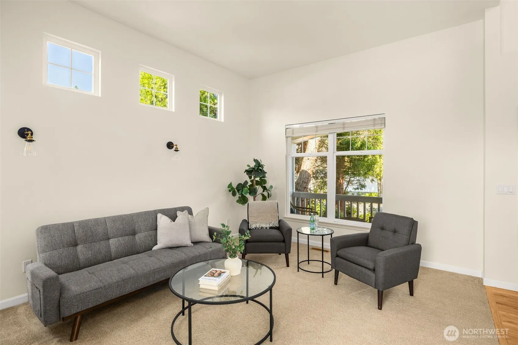 4003 252nd Avenue SE, Sammamish, WA 98029