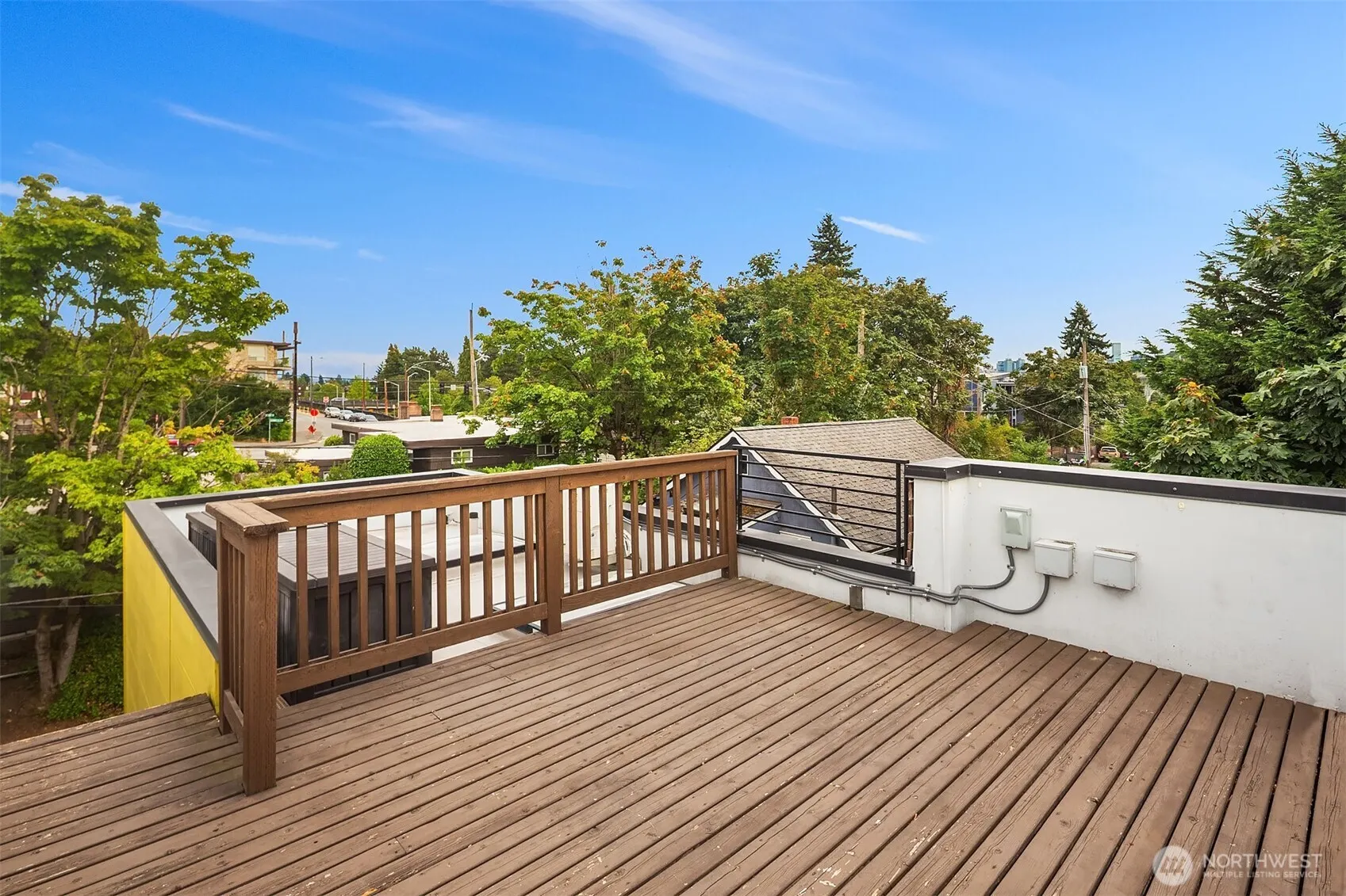 3805 Fremont Lane N, Seattle, WA 98103