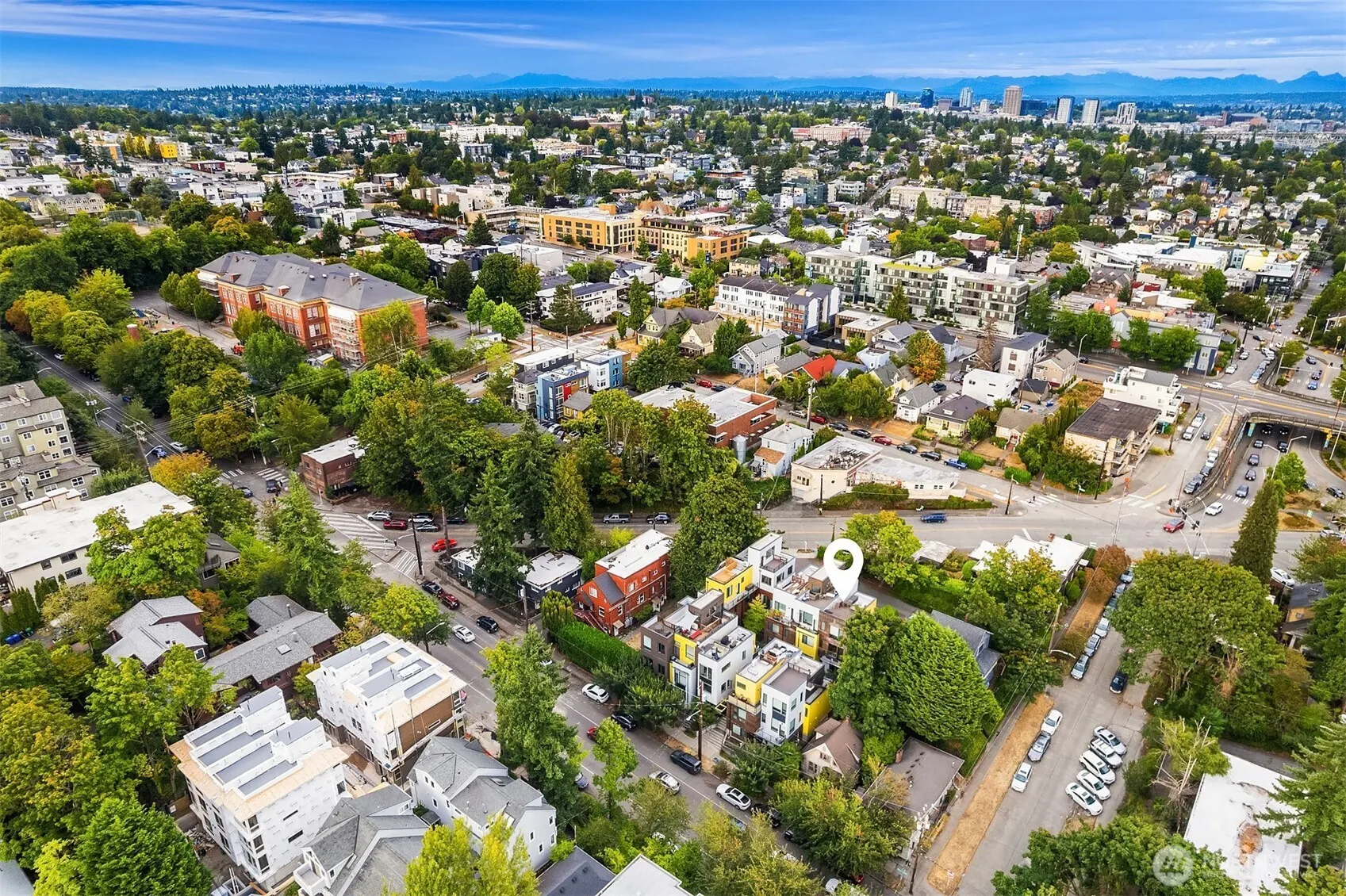 3805 Fremont Lane N, Seattle, WA 98103