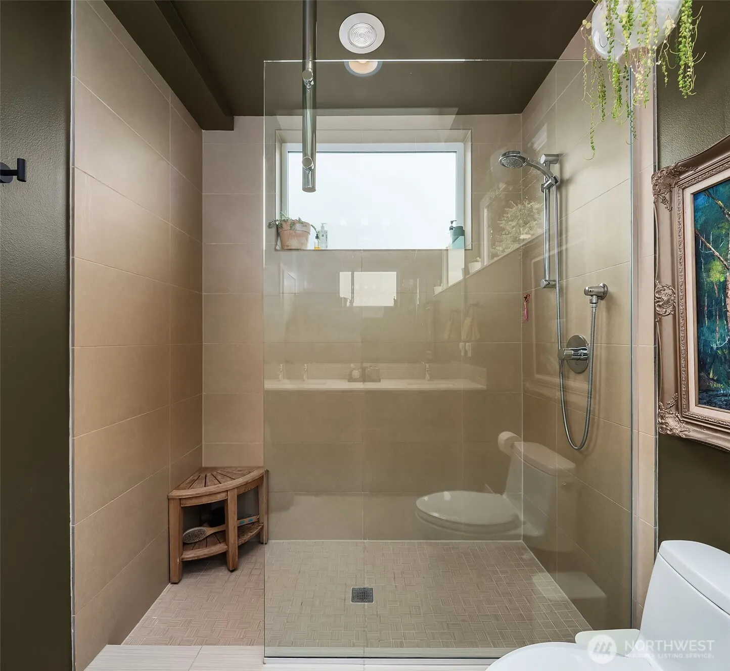 3805 Fremont Lane N, Seattle, WA 98103