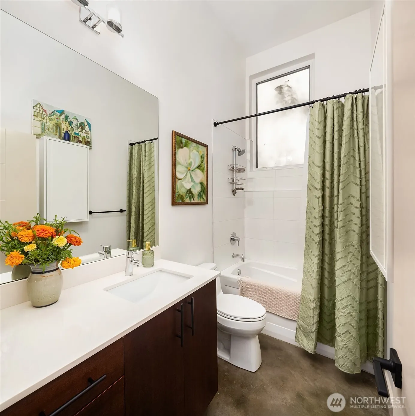 3805 Fremont Lane N, Seattle, WA 98103
