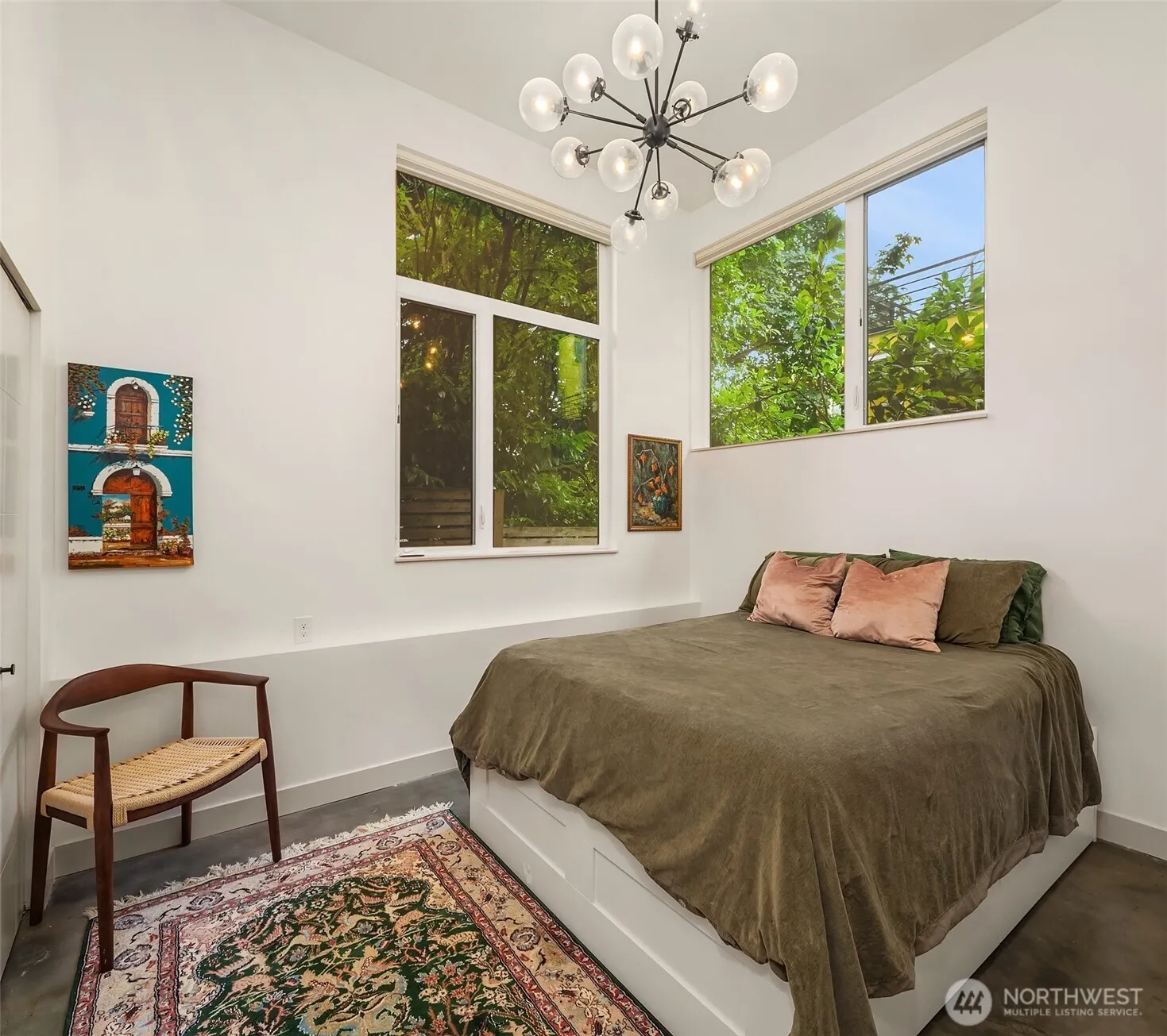 3805 Fremont Lane N, Seattle, WA 98103