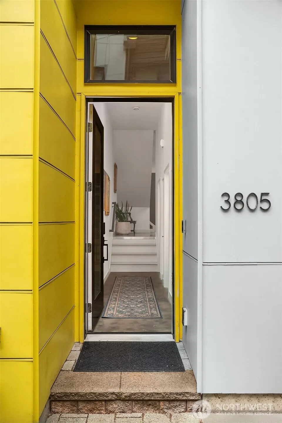 3805 Fremont Lane N, Seattle, WA 98103