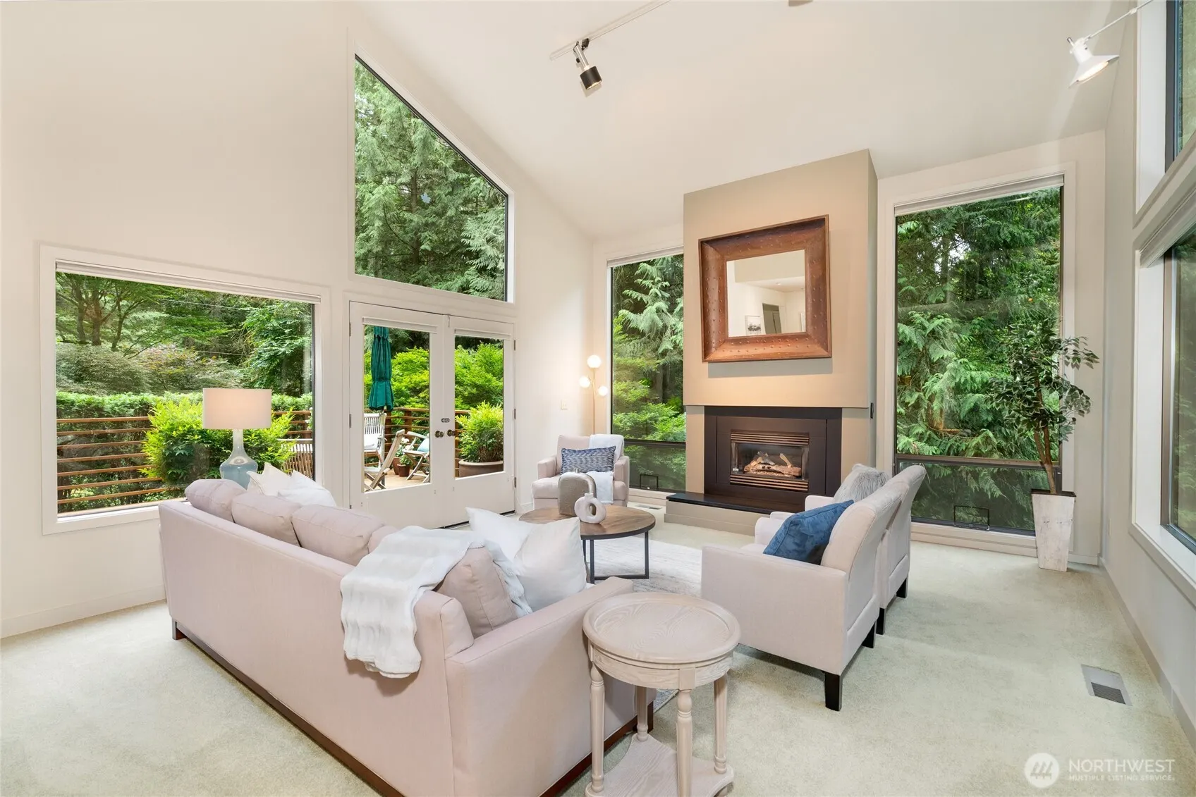 22526 53rd Avenue SE, Bothell, WA 98021-8003