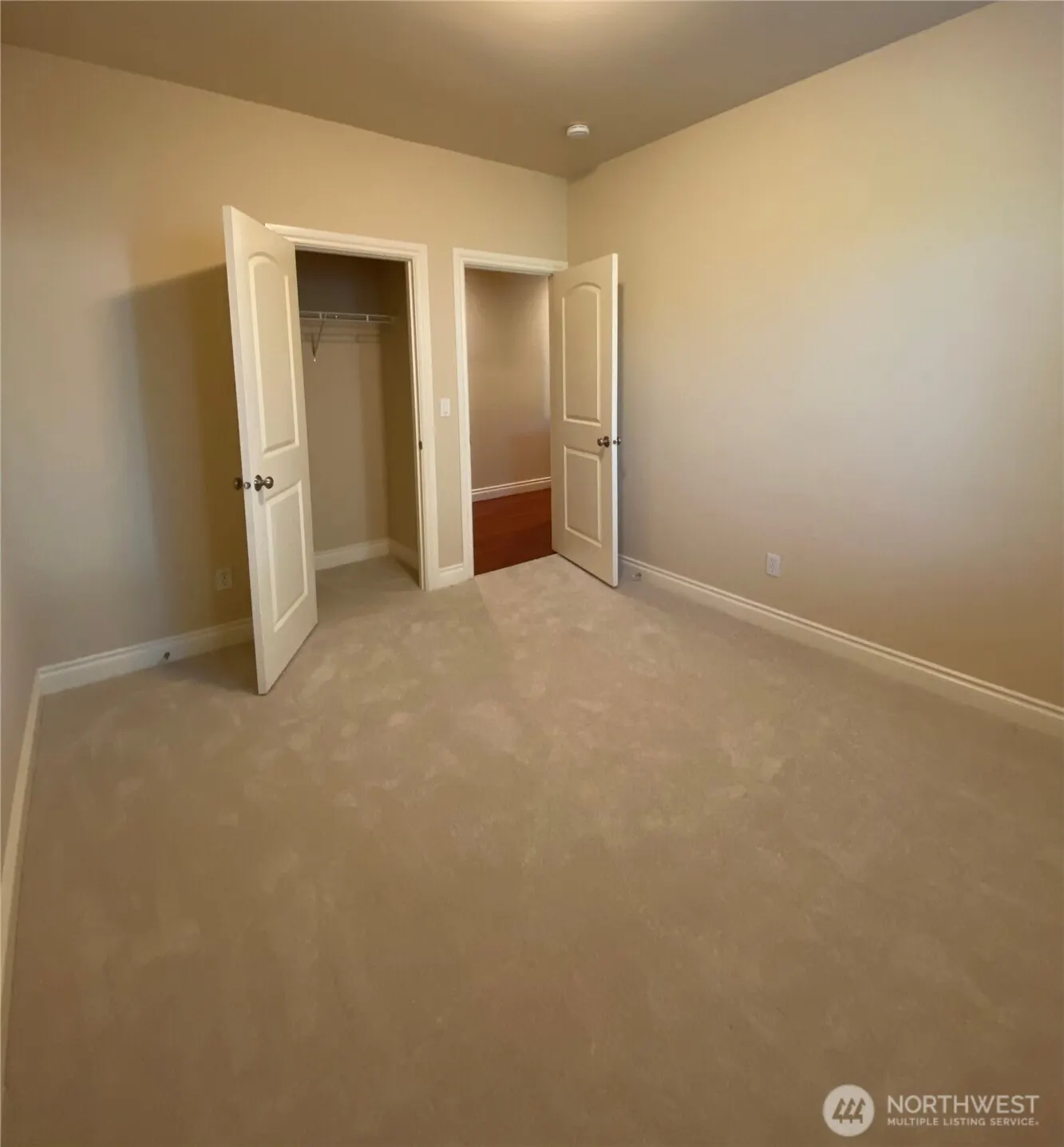 11215 NE 116th Place , Kirkland, WA 98034