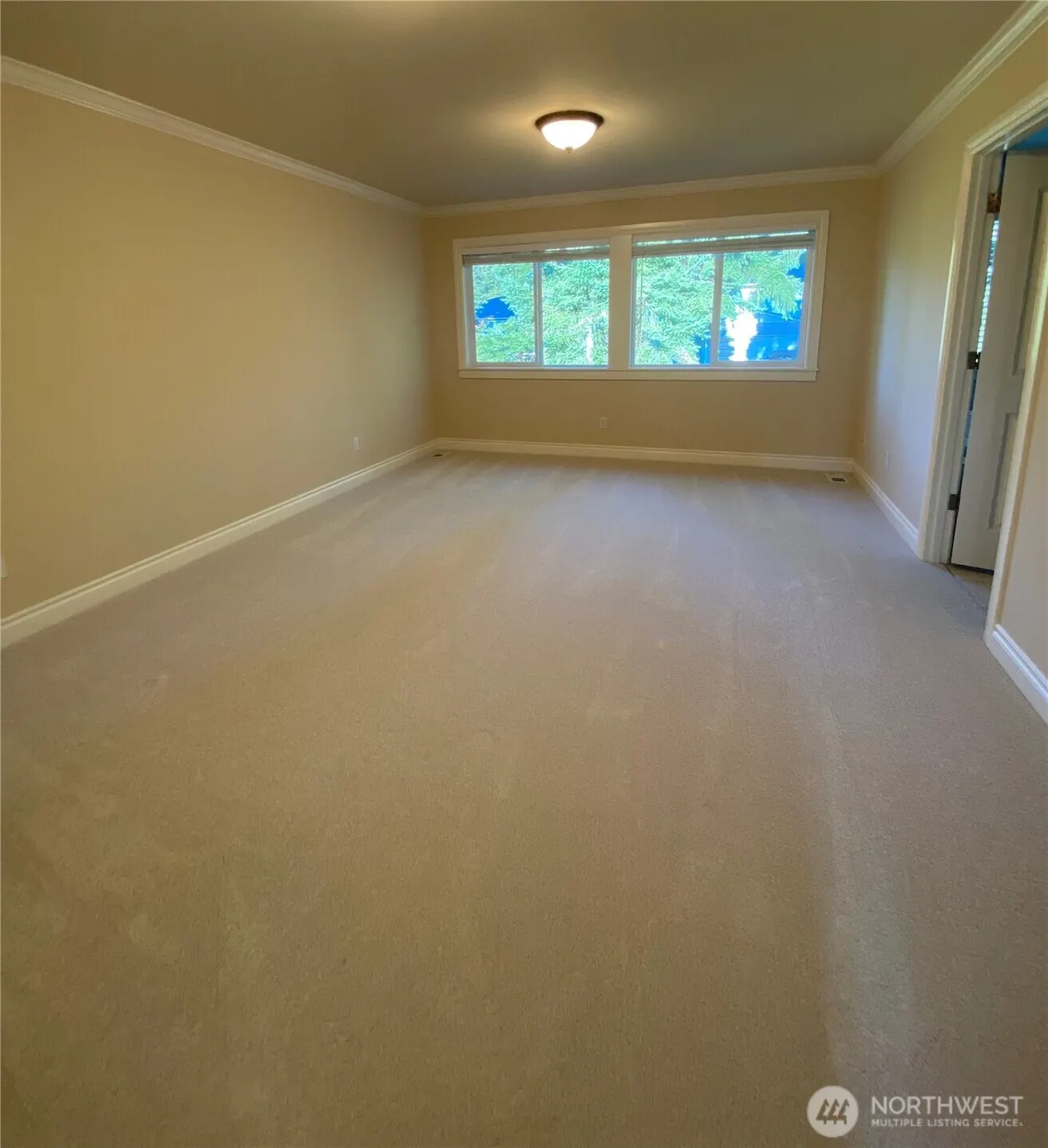 11215 NE 116th Place , Kirkland, WA 98034