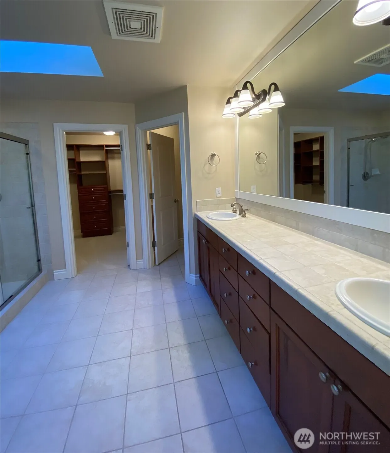 11215 NE 116th Place , Kirkland, WA 98034