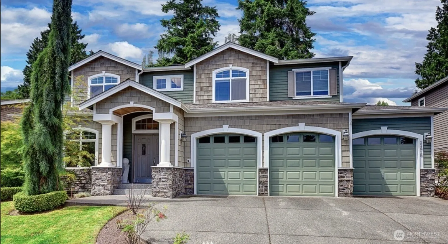 11215 NE 116th Place , Kirkland, WA 98034