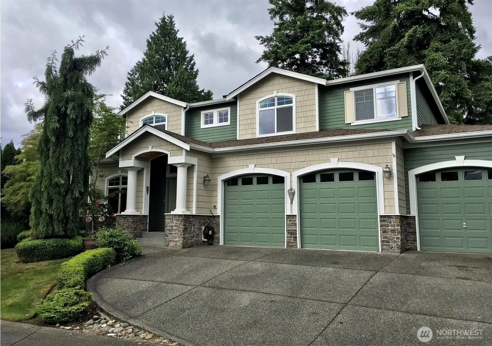 11215 NE 116th Place , Kirkland, WA 98034
