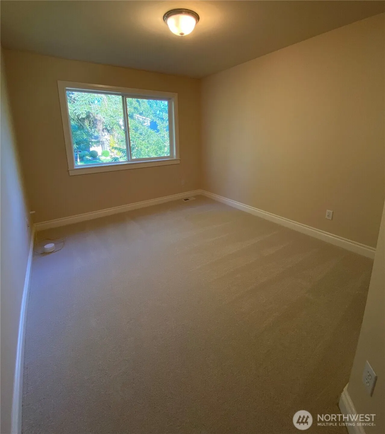 11215 NE 116th Place , Kirkland, WA 98034