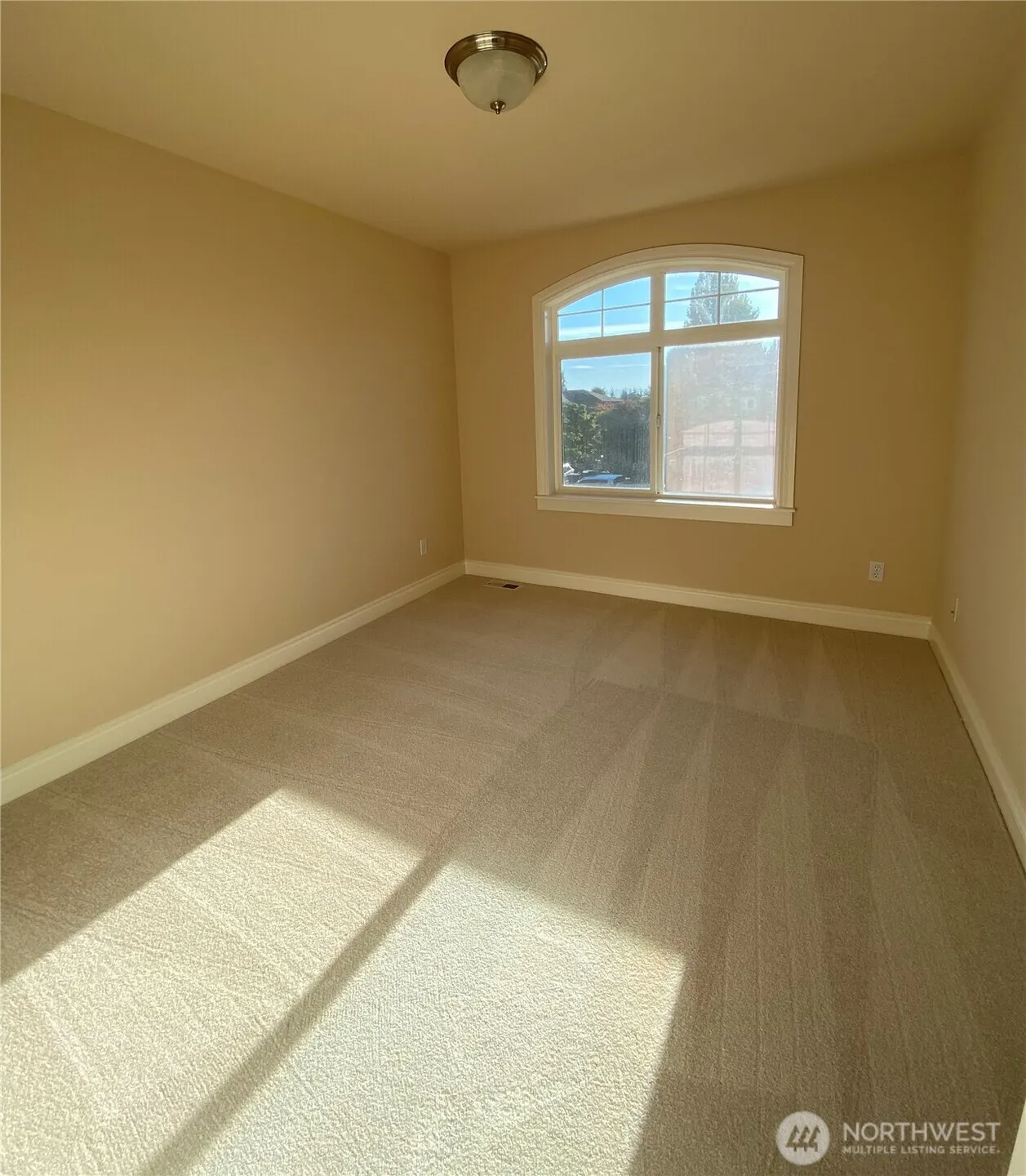 11215 NE 116th Place , Kirkland, WA 98034