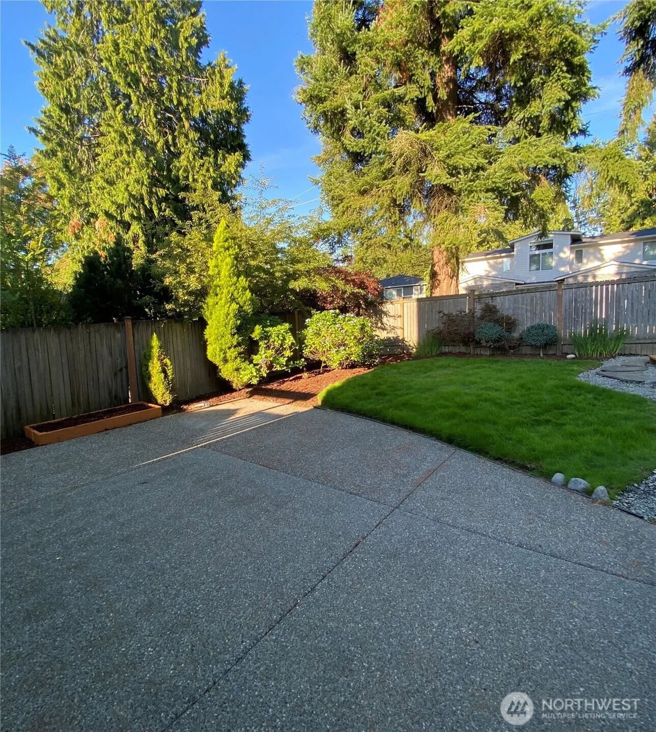 11215 NE 116th Place , Kirkland, WA 98034