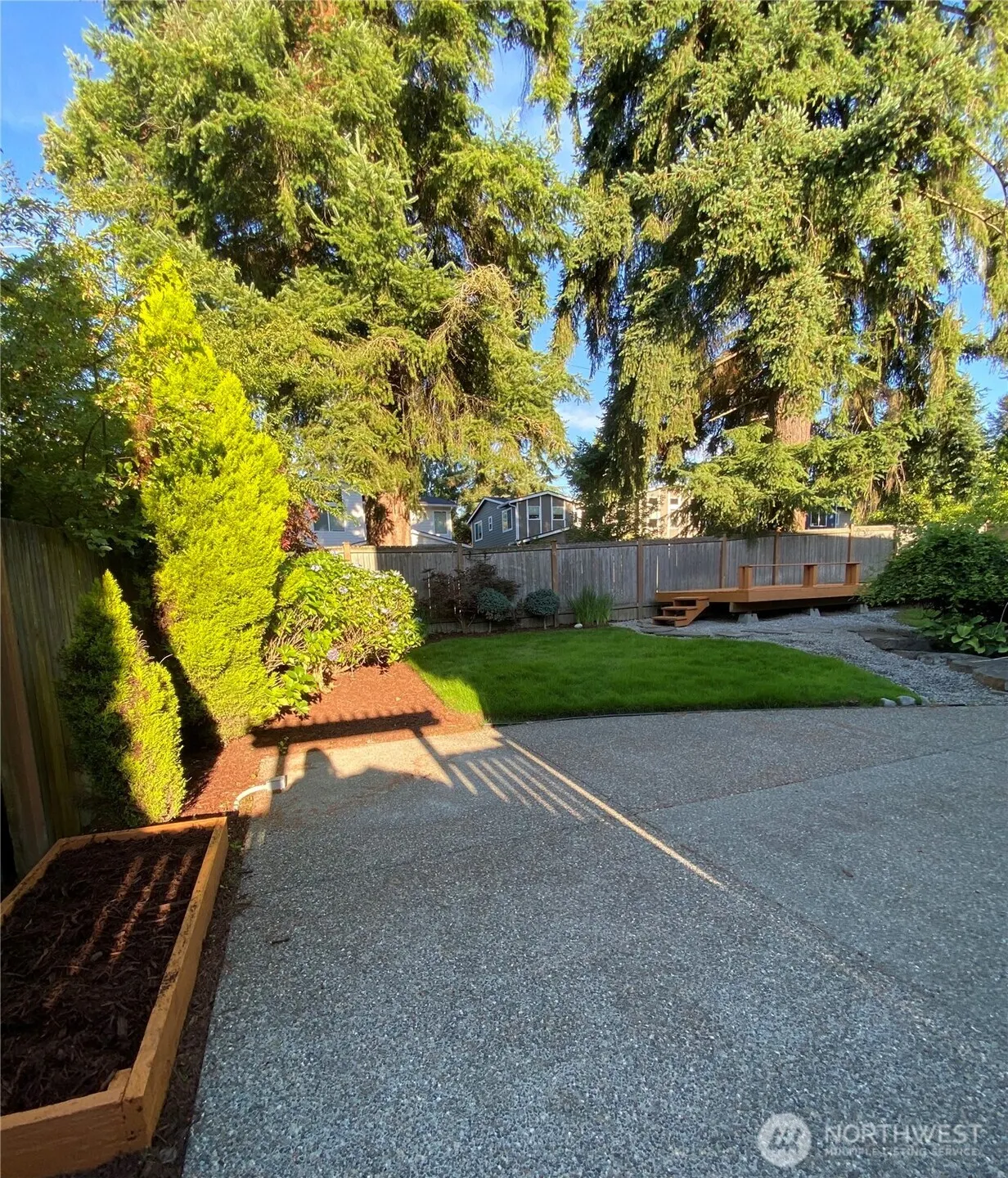 11215 NE 116th Place , Kirkland, WA 98034