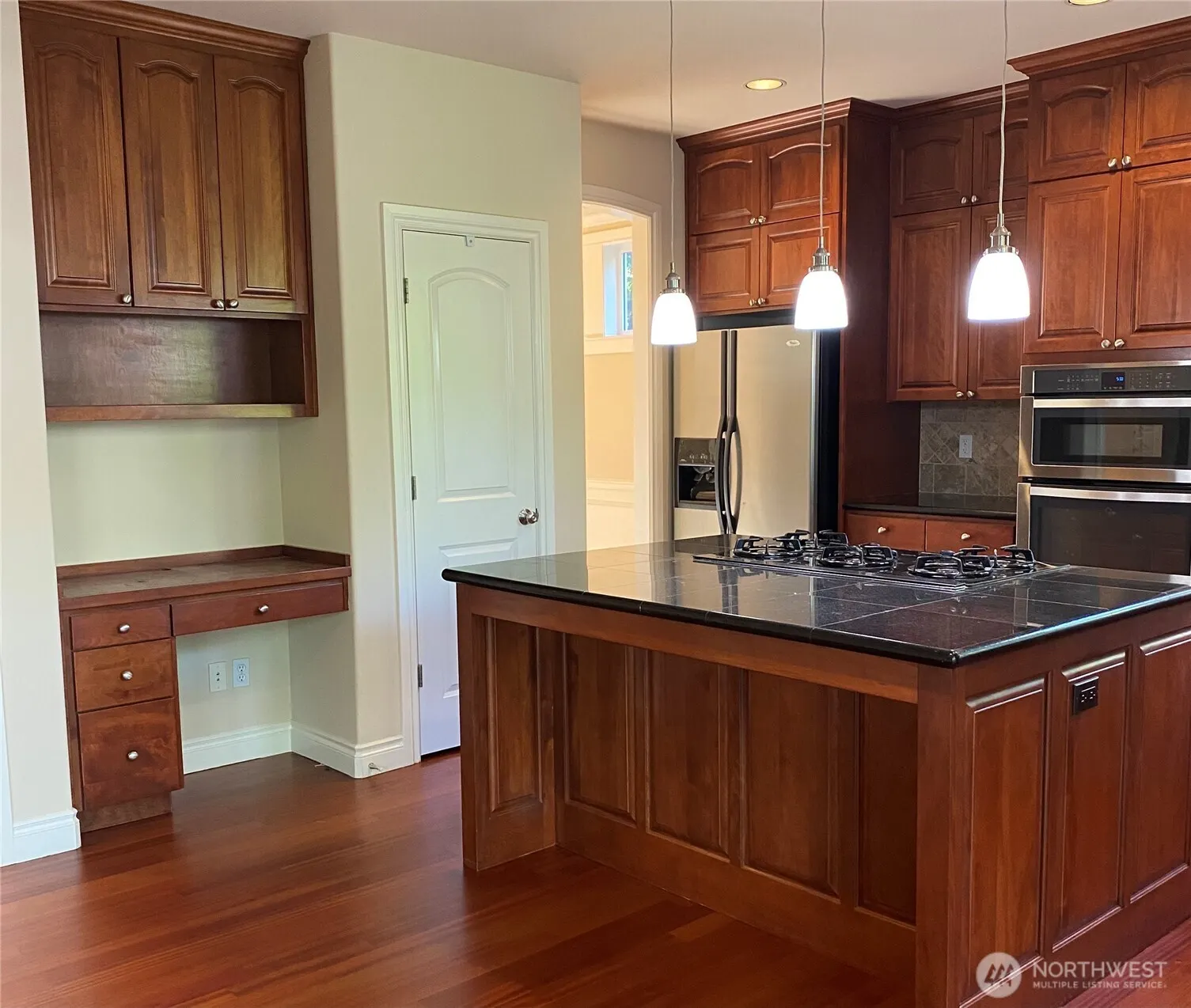 11215 NE 116th Place , Kirkland, WA 98034