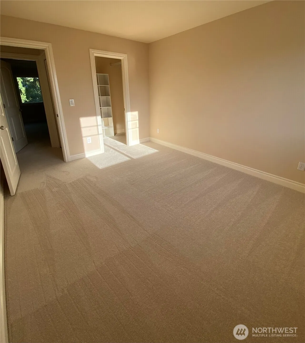 11215 NE 116th Place , Kirkland, WA 98034