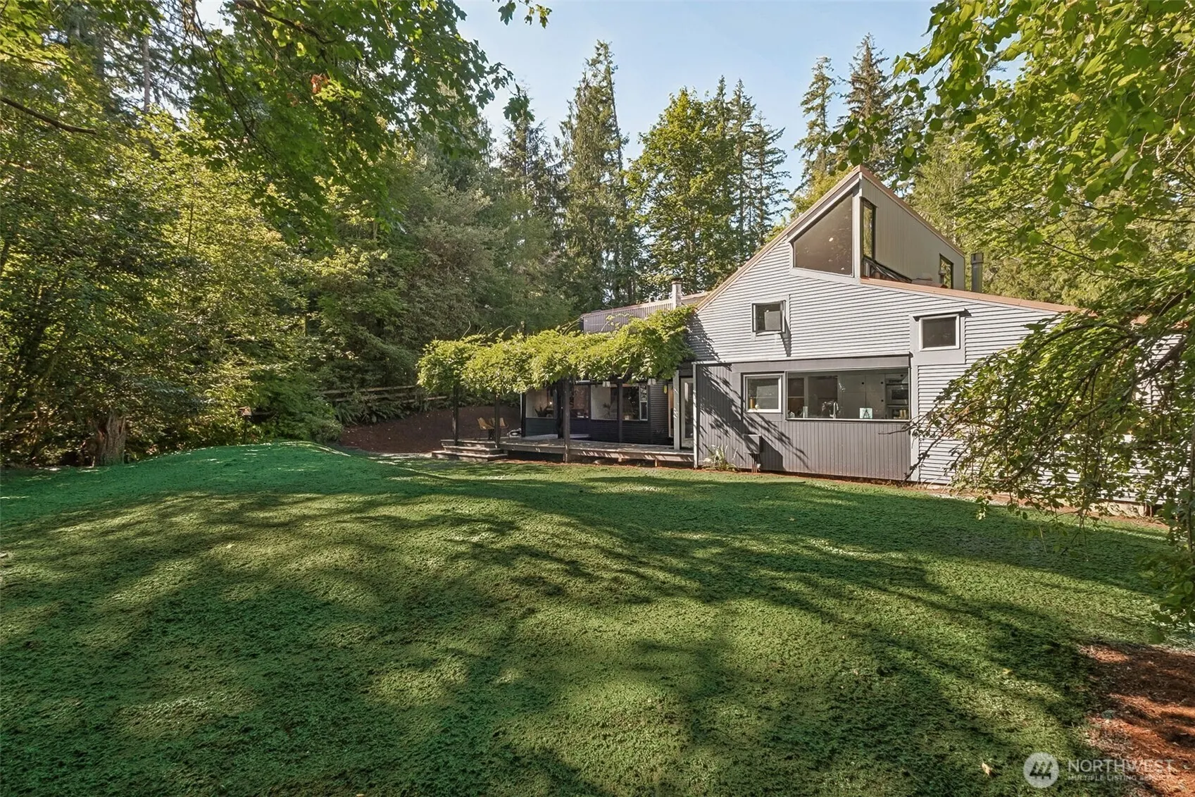 26031 SE 156 Street , Issaquah, WA 98027-8259