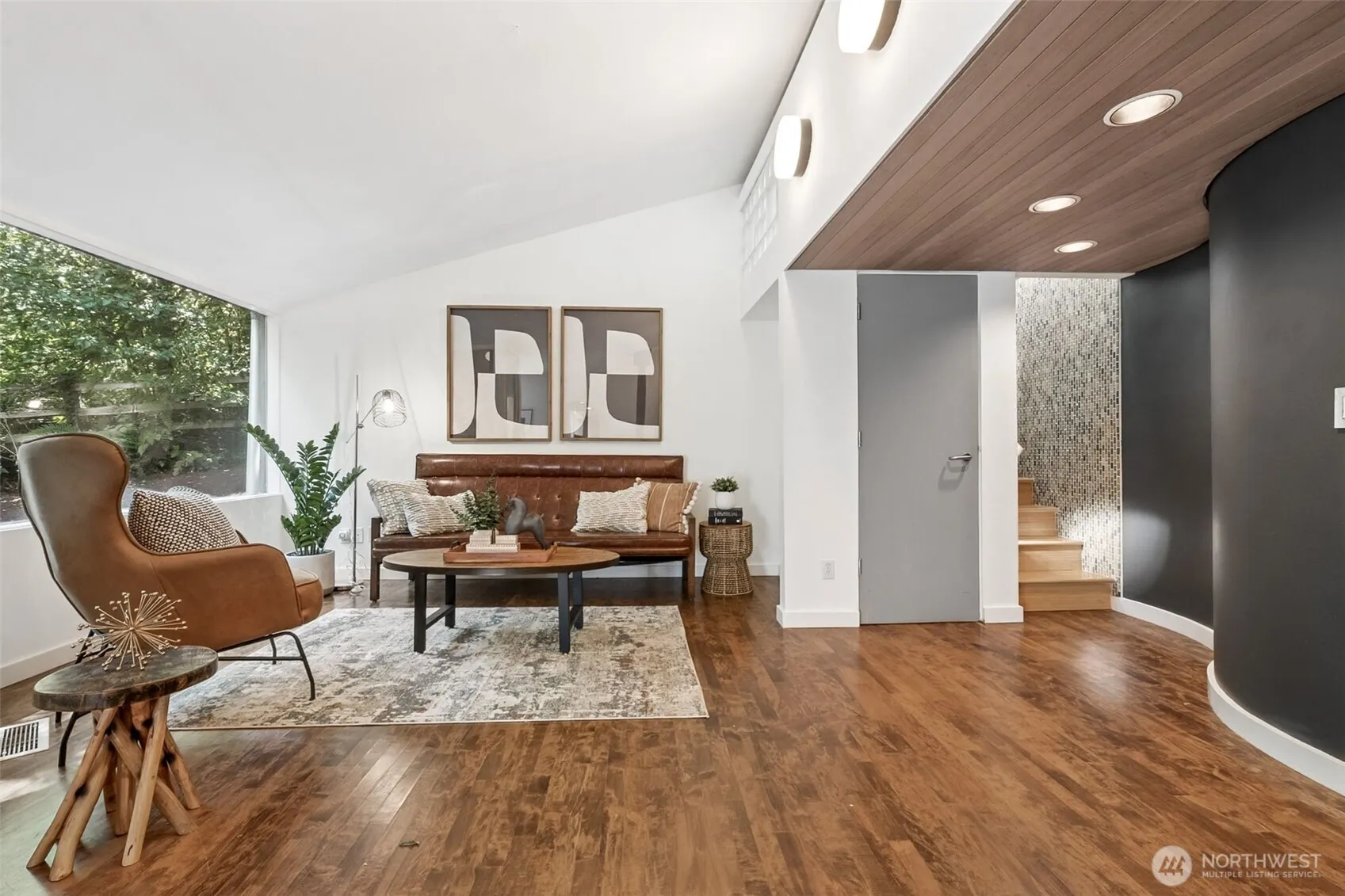 26031 SE 156 Street , Issaquah, WA 98027-8259