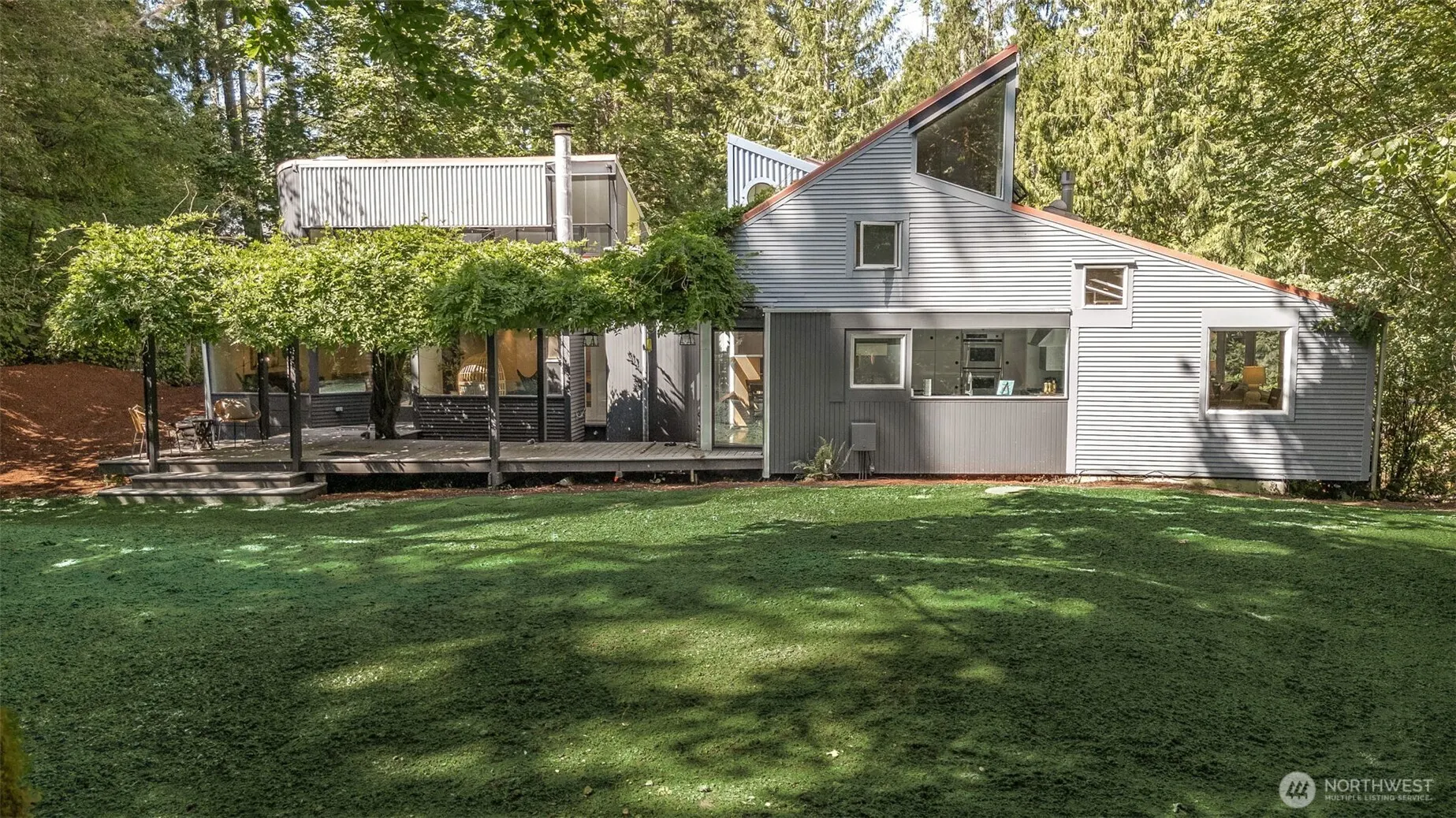26031 SE 156 Street , Issaquah, WA 98027-8259