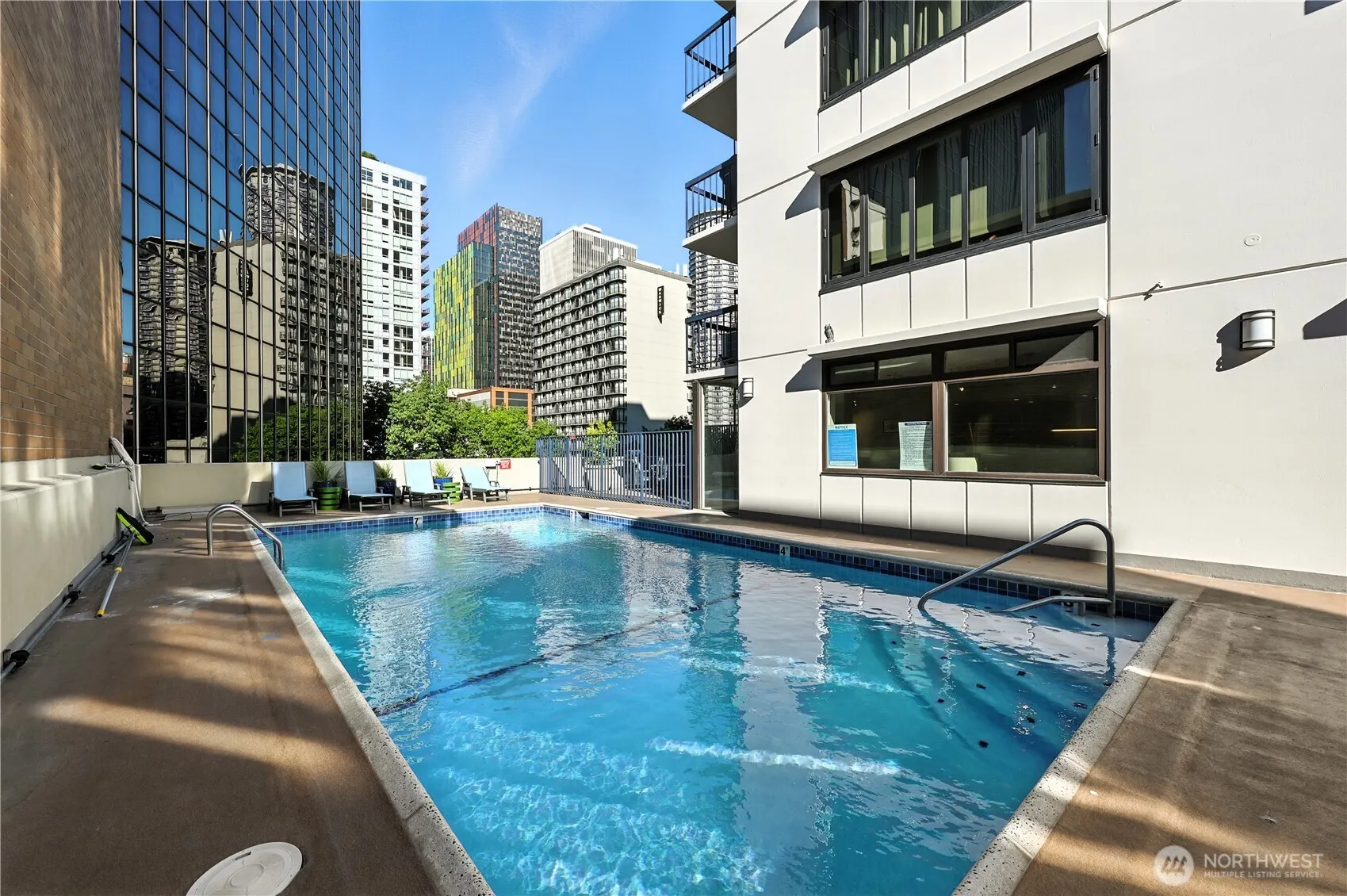 2100 3rd Avenue #1604, Seattle, WA 98121
