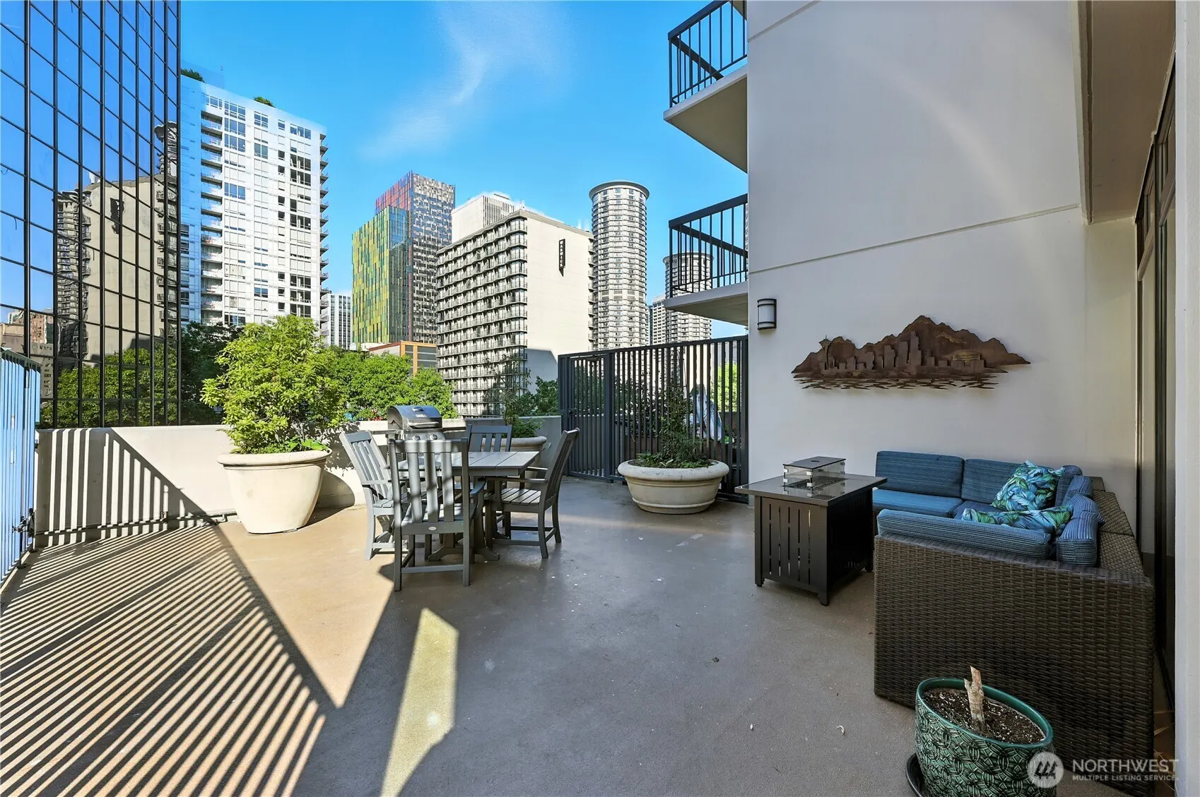 2100 3rd Avenue #1604, Seattle, WA 98121