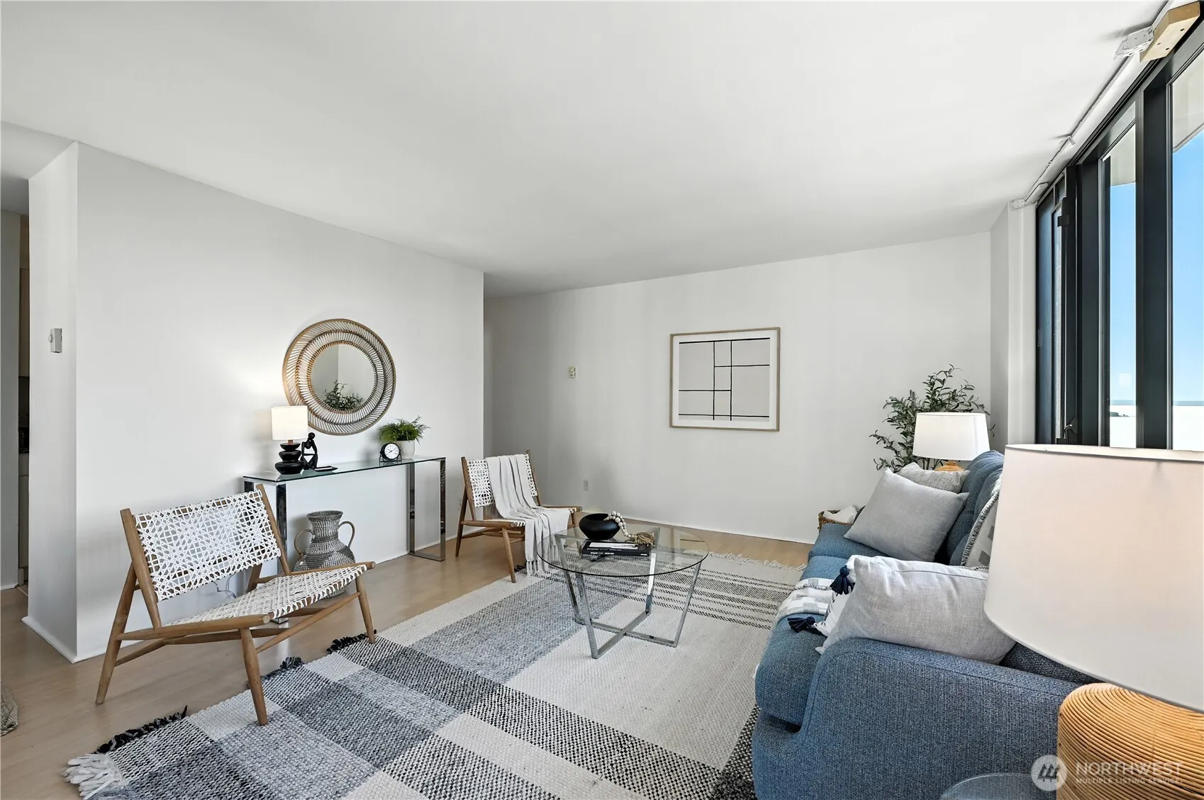 2100 3rd Avenue #1604, Seattle, WA 98121