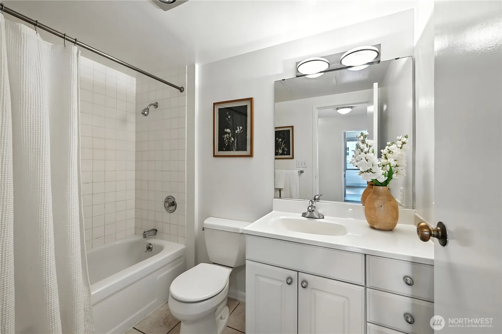 2100 3rd Avenue #1604, Seattle, WA 98121