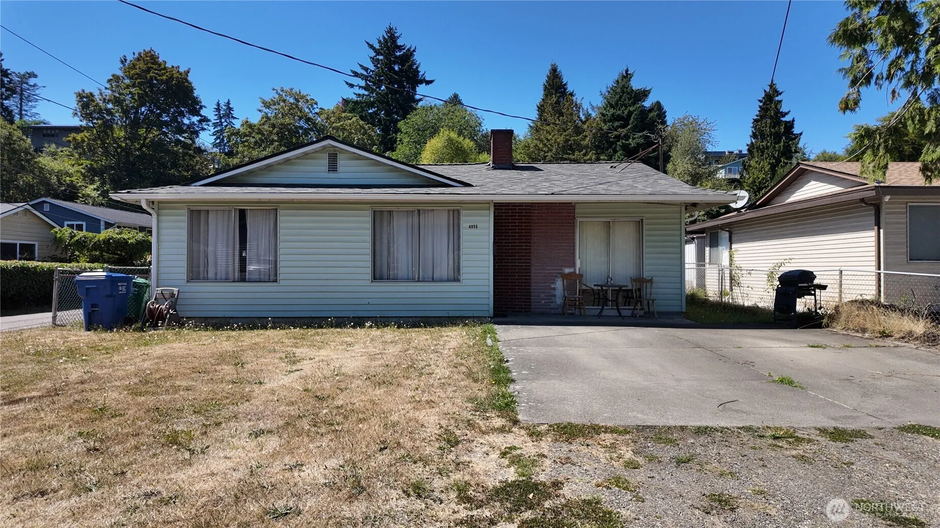 4935 30th Avenue S, Seattle, WA 98108