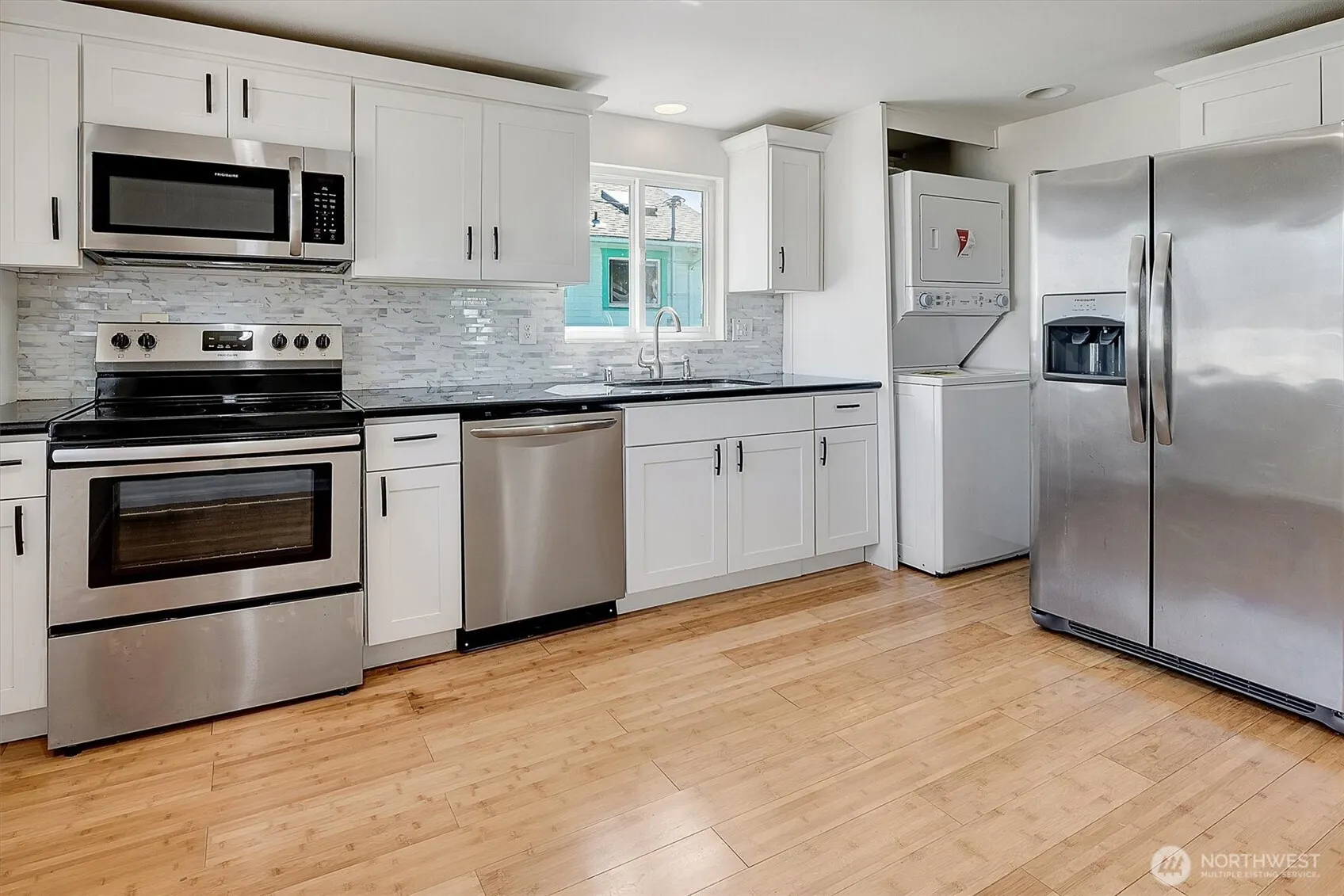 6411 28th Avenue S, Seattle, WA 98108