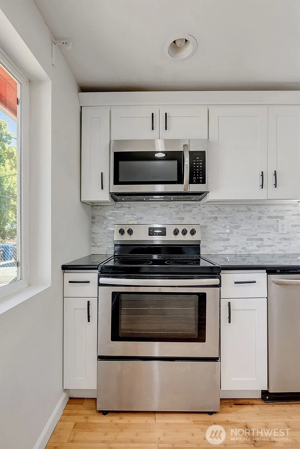 6411 28th Avenue S, Seattle, WA 98108