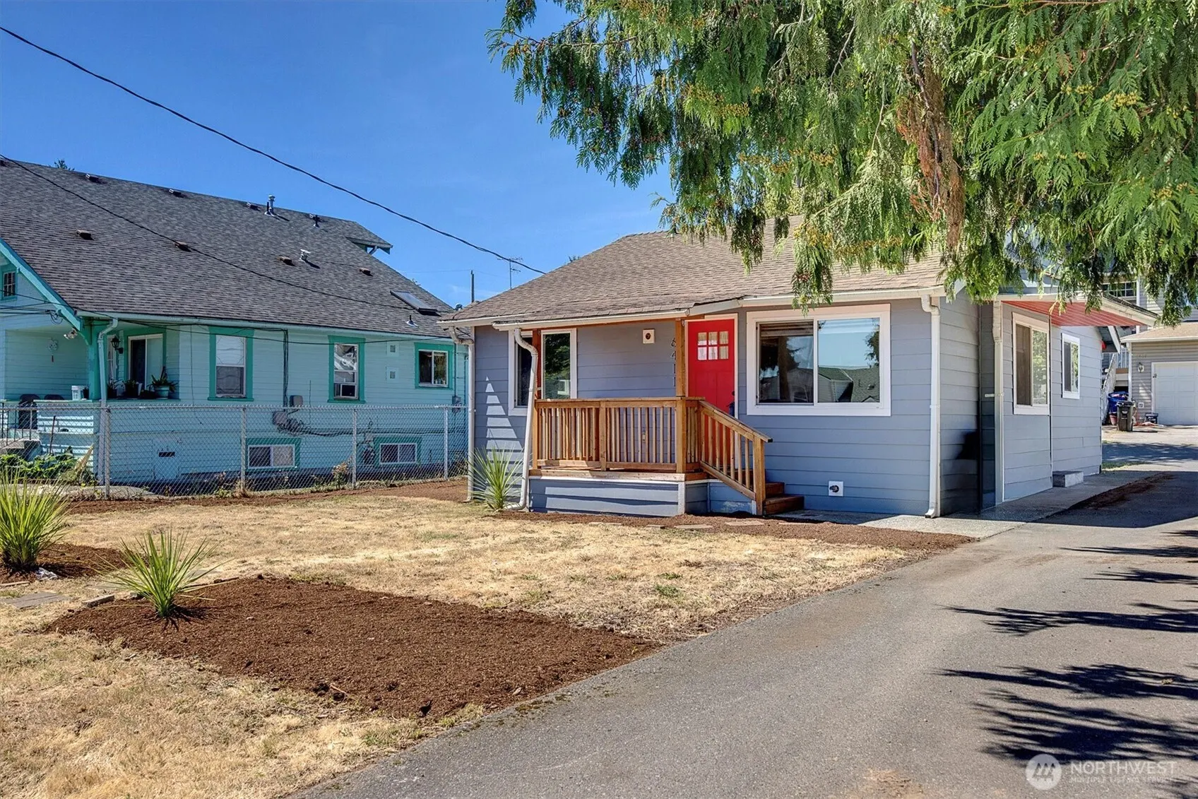 6411 28th Avenue S, Seattle, WA 98108