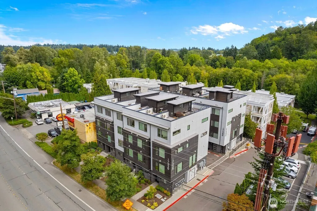 17338 Bothell Way NE #E, Bothell, WA 98011