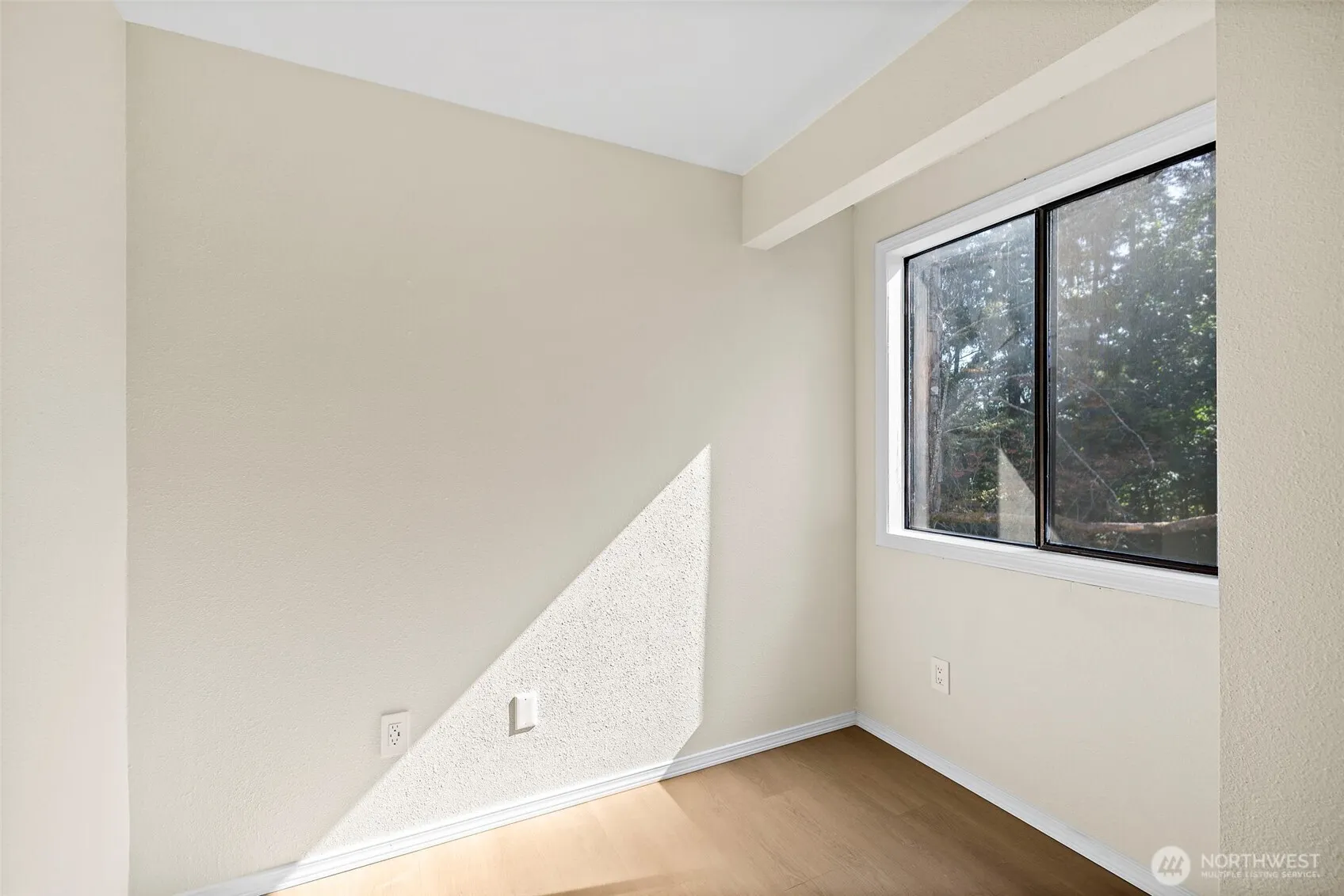 21911 4th Avenue SE, Bothell, WA 98021