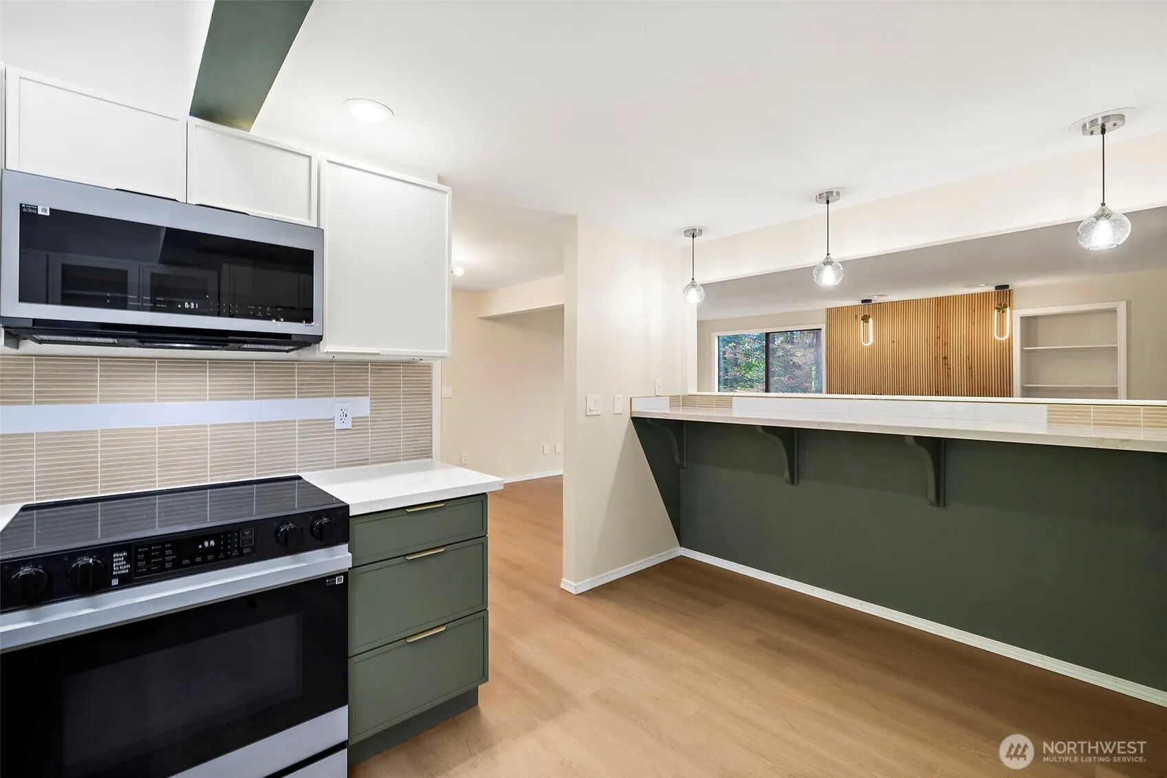 21911 4th Avenue SE, Bothell, WA 98021