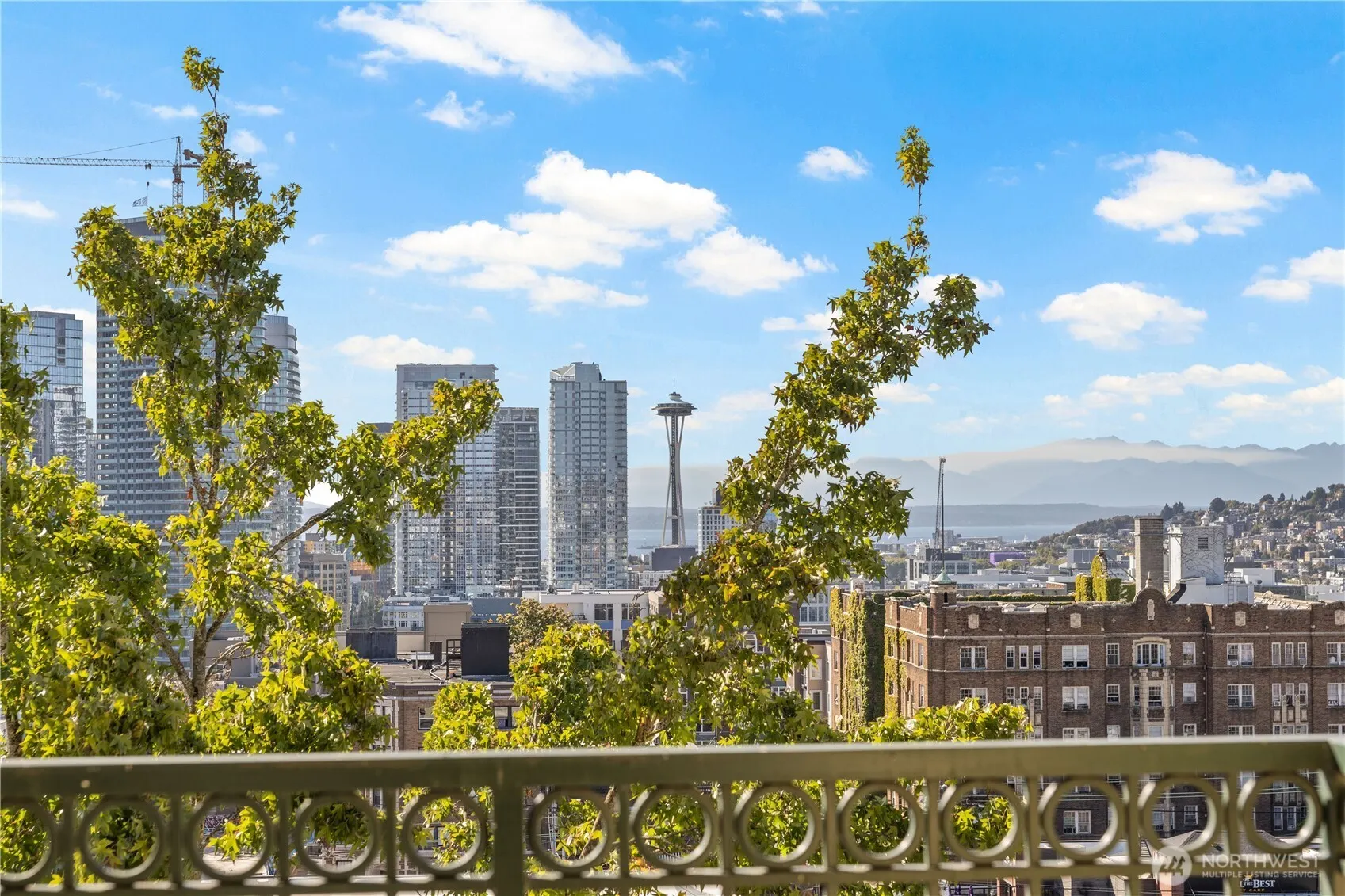 700 E Denny Way #PH3, Seattle, WA 98122
