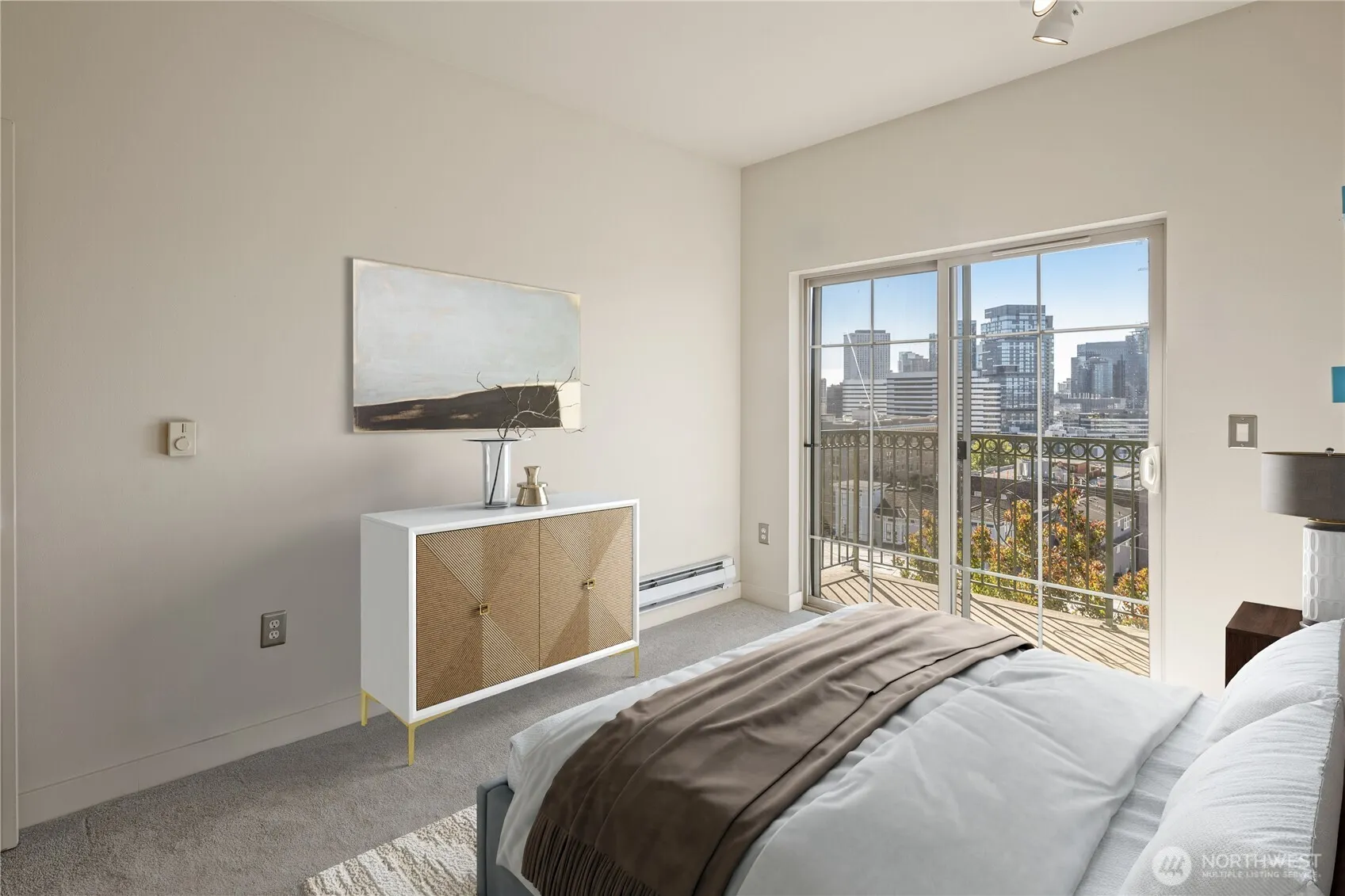 700 E Denny Way #PH3, Seattle, WA 98122
