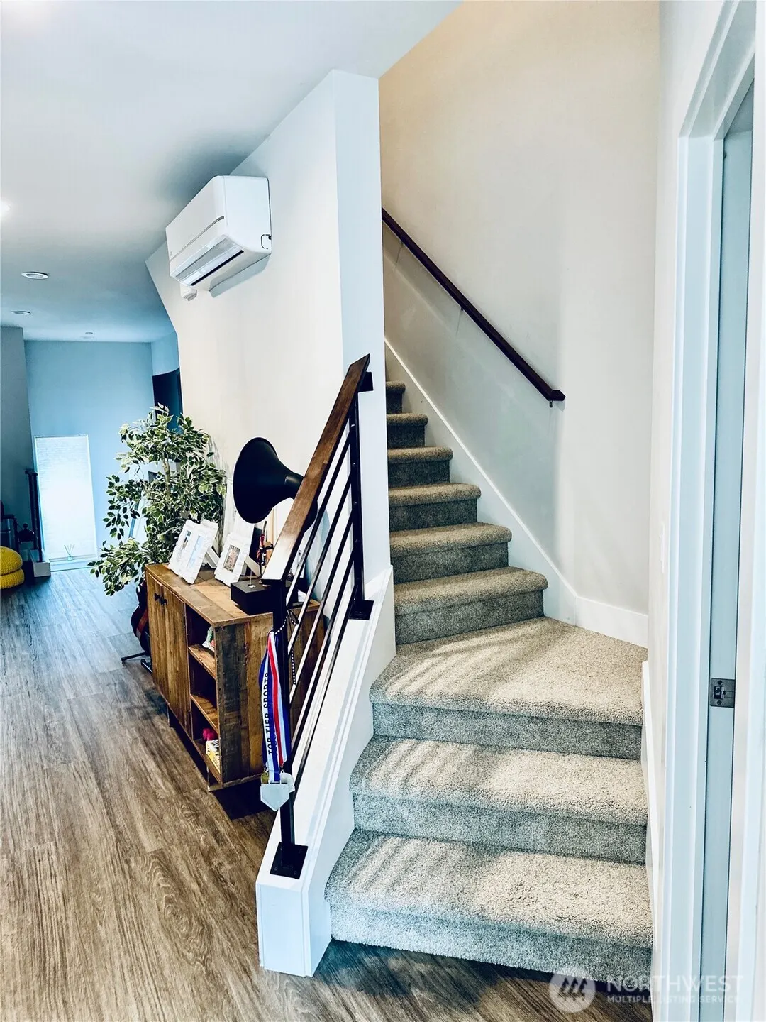 523 Heron Walk SE, Sammamish, WA 98074