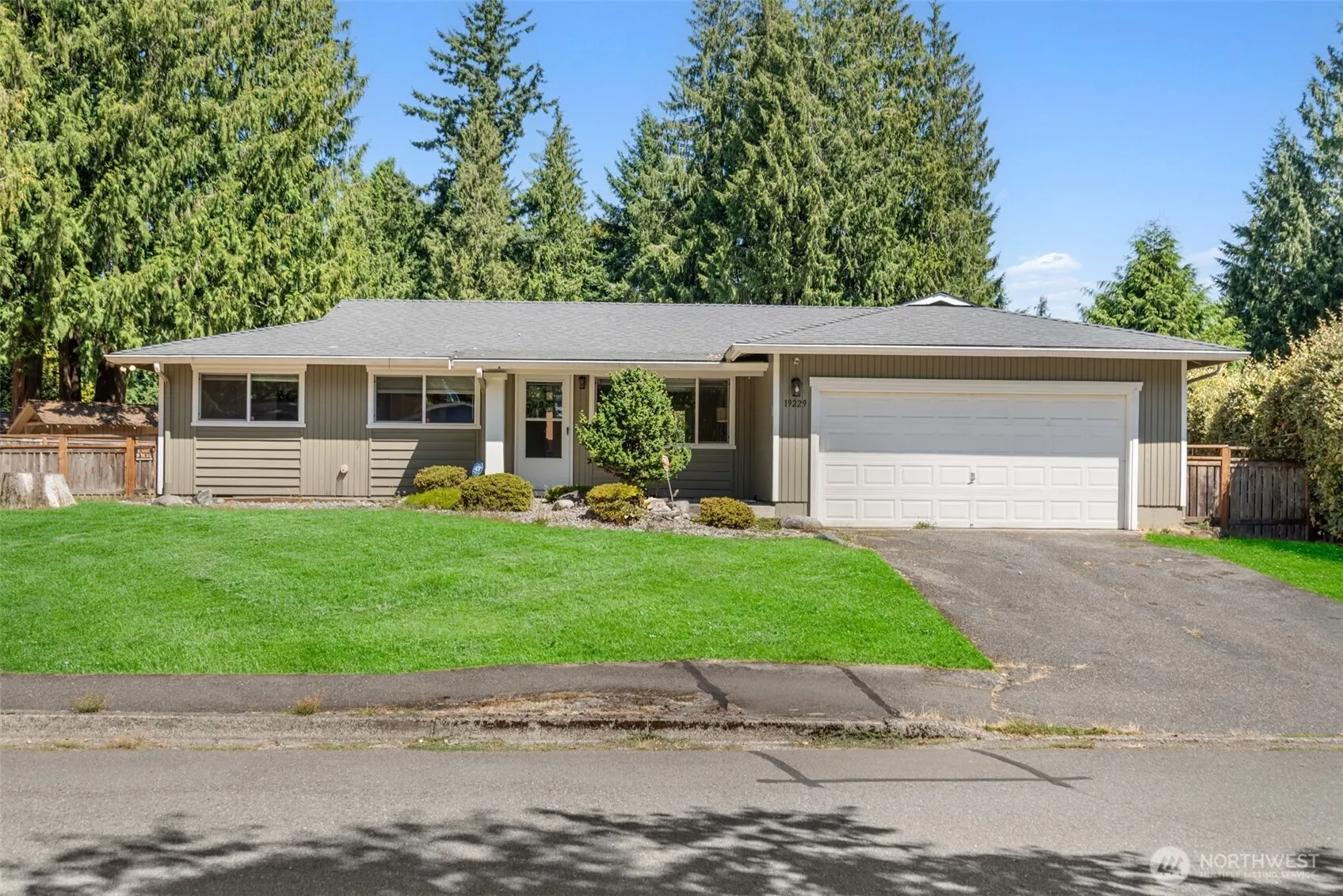 19229 3rd Dr SE , Bothell, WA 98012