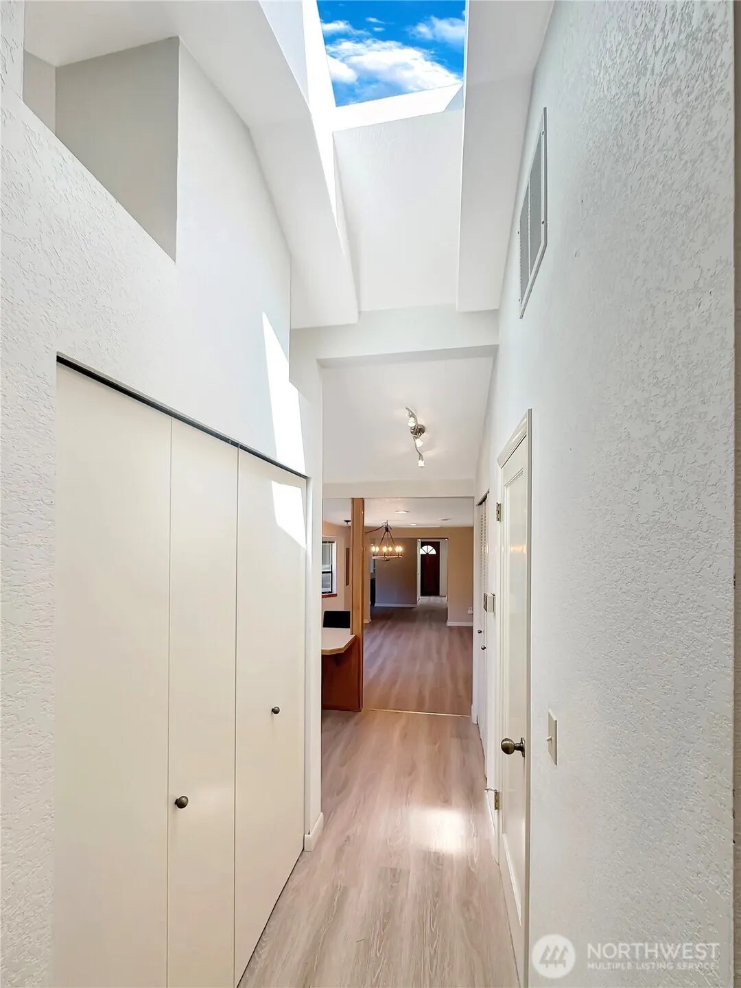 1515 3rd Street , Kirkland, WA 98033
