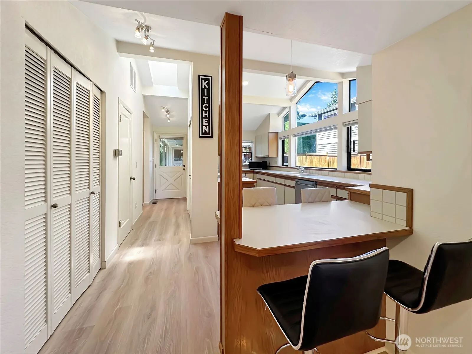 1515 3rd Street , Kirkland, WA 98033