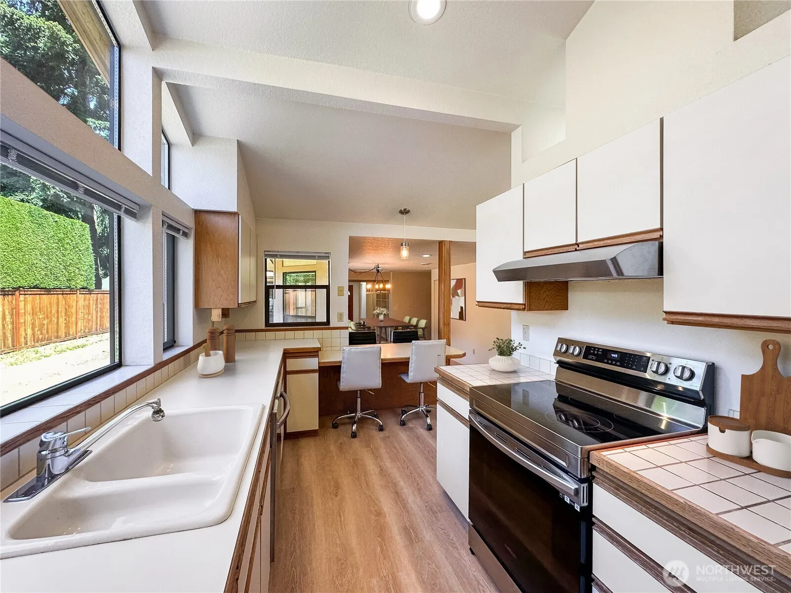 1515 3rd Street , Kirkland, WA 98033