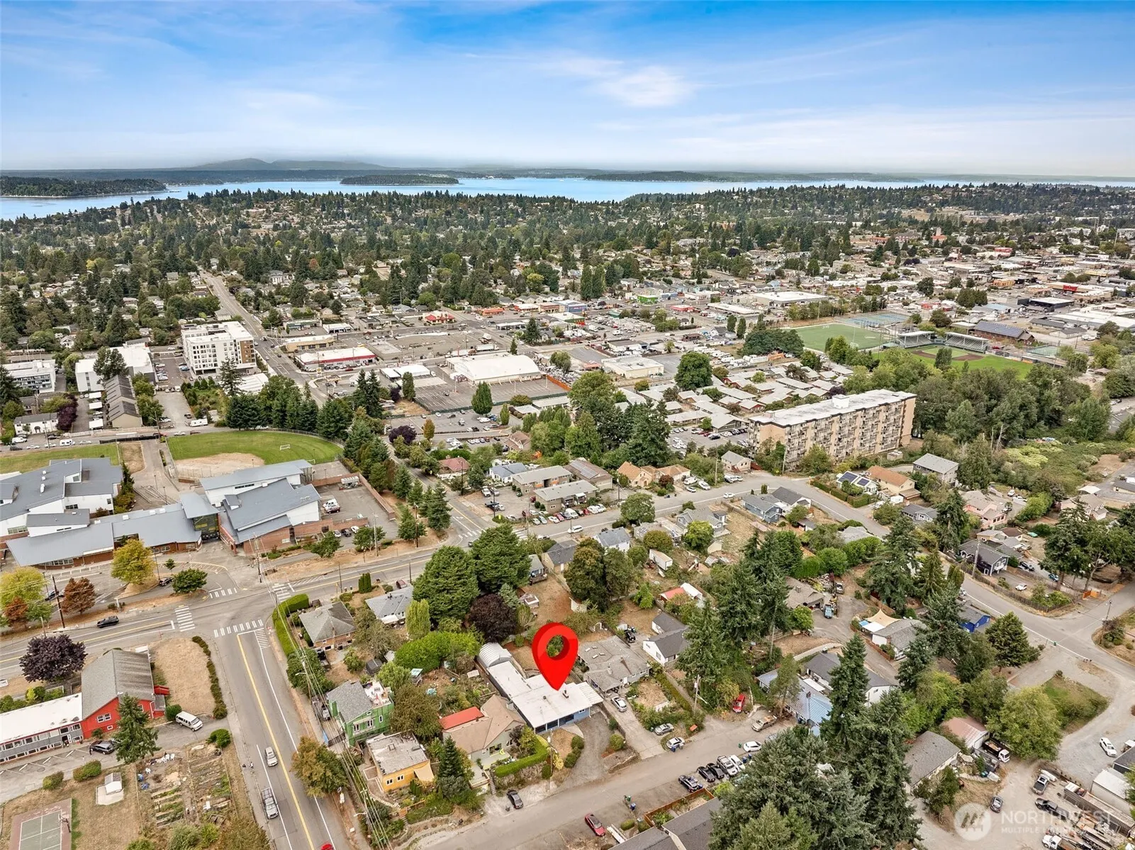 10705 11th Avenue SW, Seattle, WA 98146