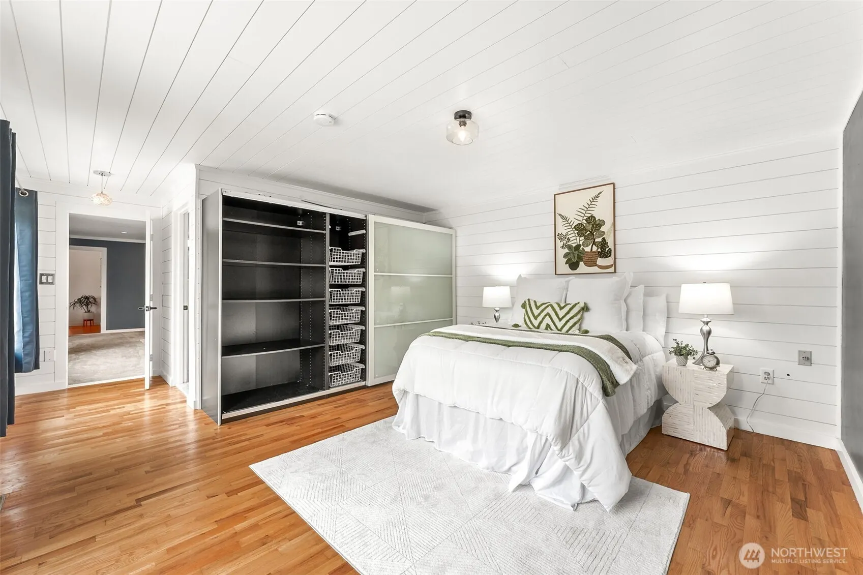 10705 11th Avenue SW, Seattle, WA 98146