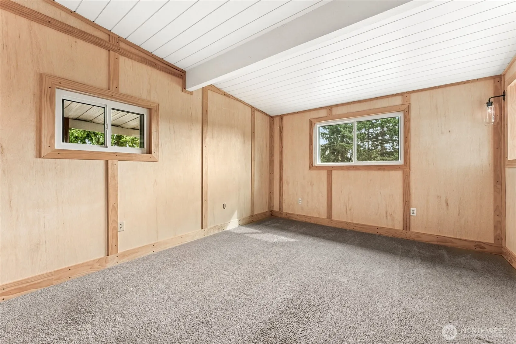10705 11th Avenue SW, Seattle, WA 98146