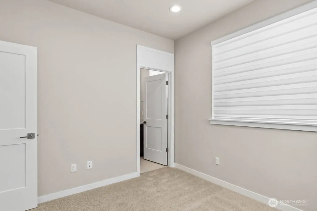 13234 NE 143rd Court #26, Woodinville, WA 98072