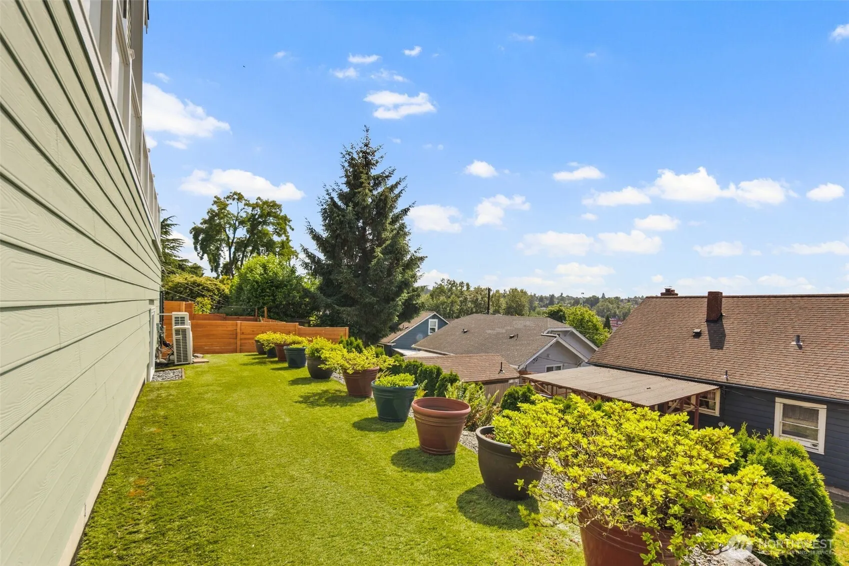 2341 30th Avenue S, Seattle, WA 98144