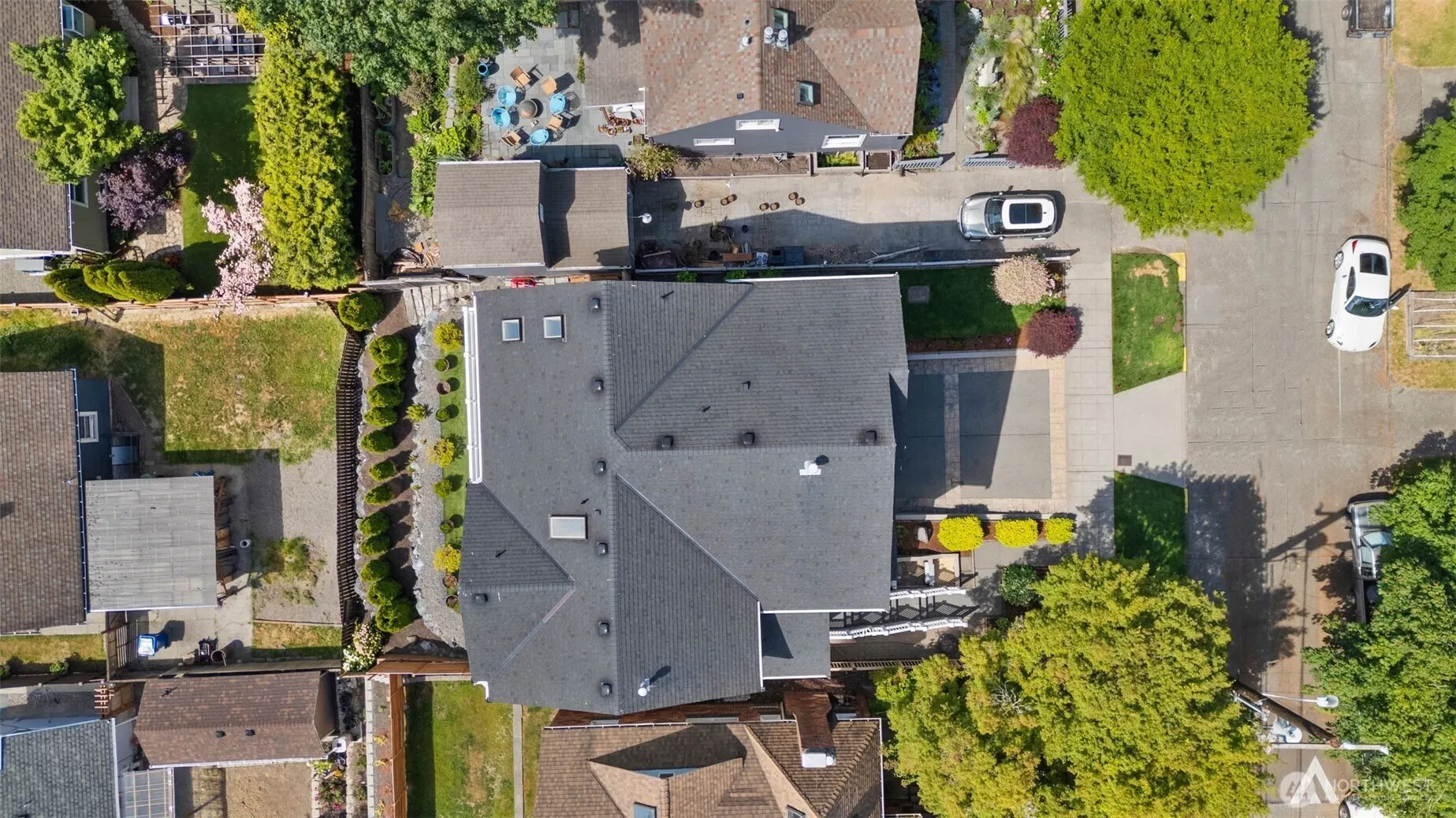 2341 30th Avenue S, Seattle, WA 98144