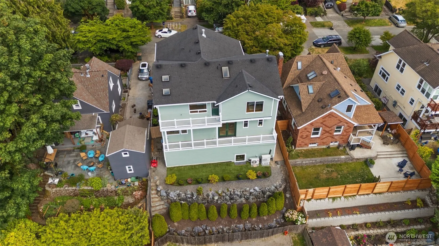 2341 30th Avenue S, Seattle, WA 98144